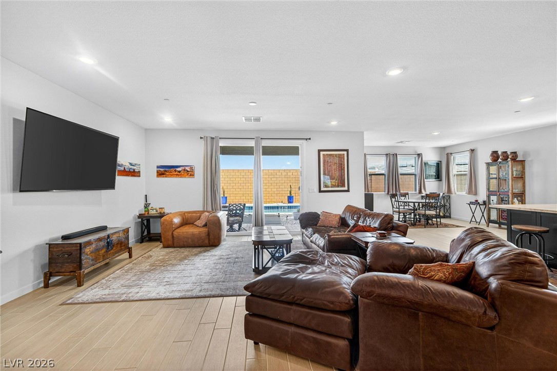 6134 Avery Pointe Street