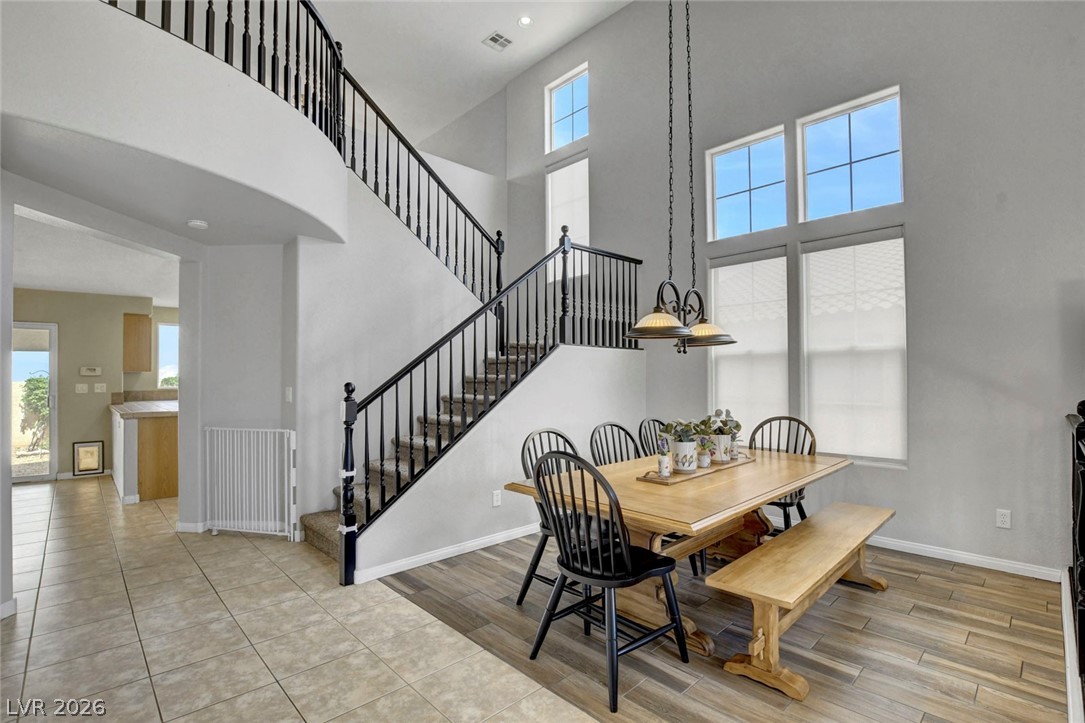 36 Distinguished Way