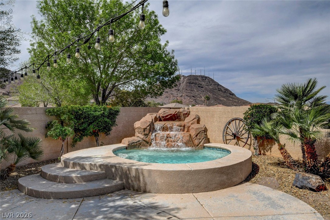 36 Distinguished Way