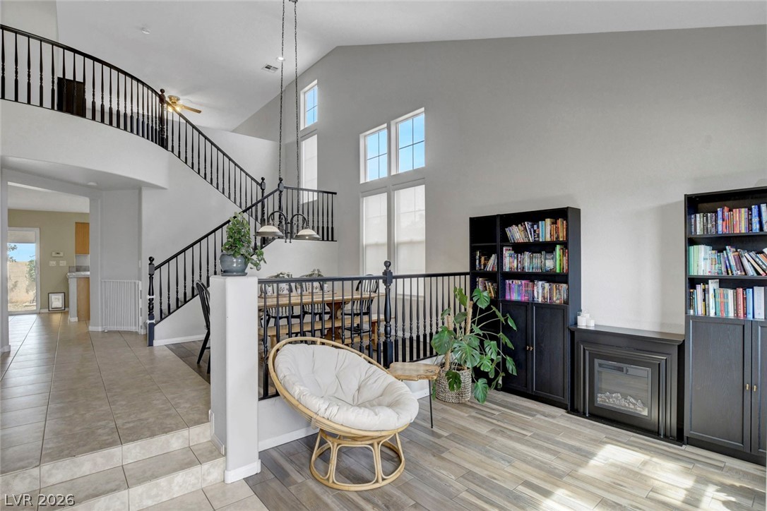 36 Distinguished Way