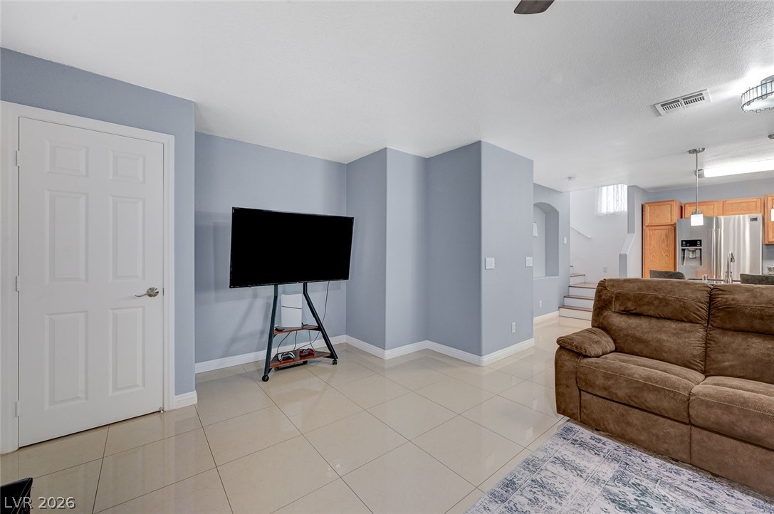 10335 Midseason Mist Street