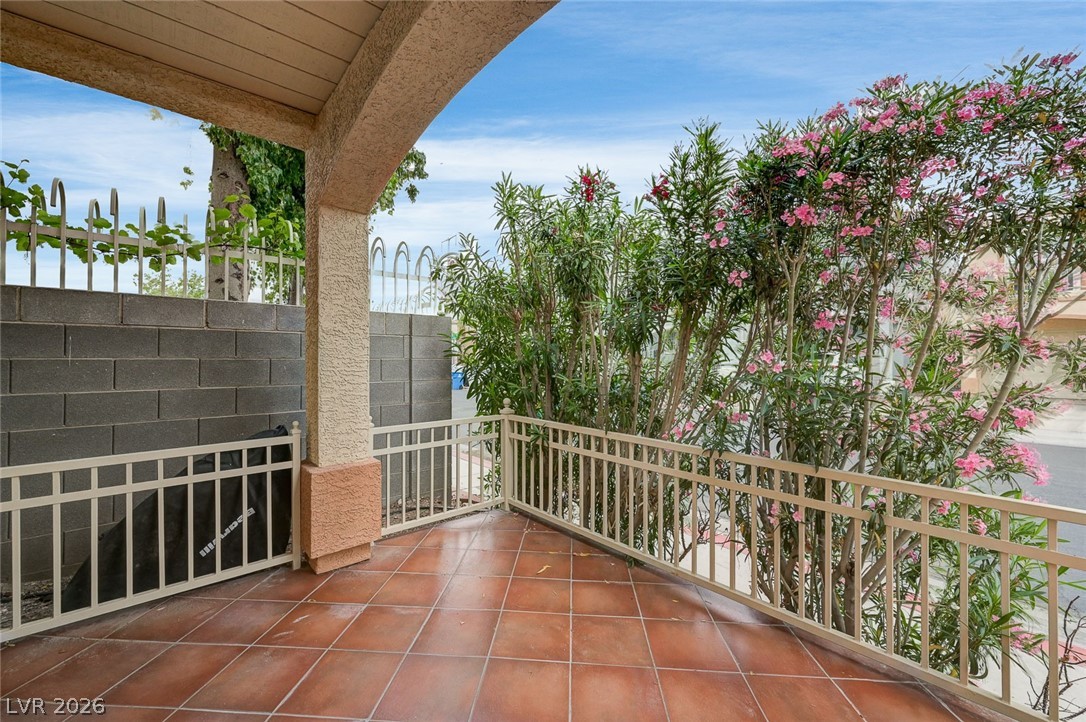 10335 Midseason Mist Street