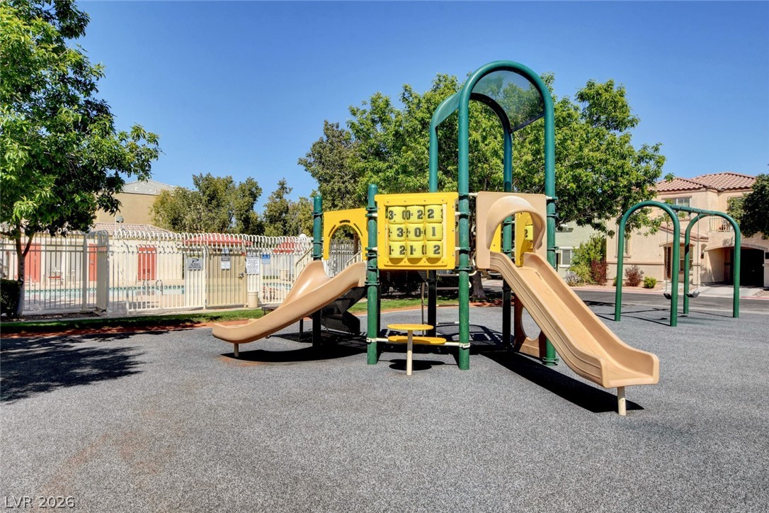 10335 Midseason Mist Street