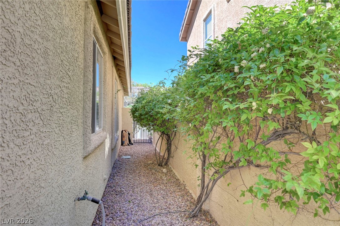 1304 Bainberry Ridge Lane