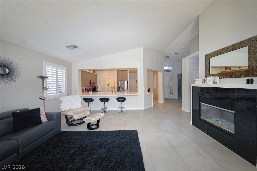 81 Saint Johns Wood Avenue