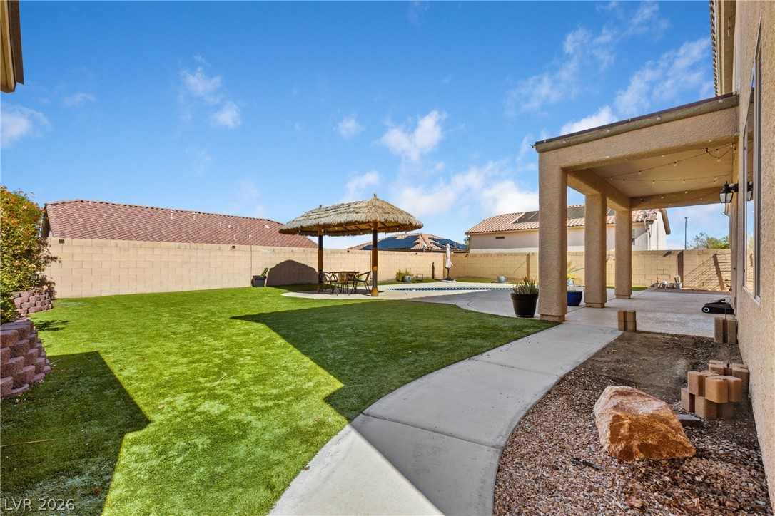156 Cobalt Sky Avenue