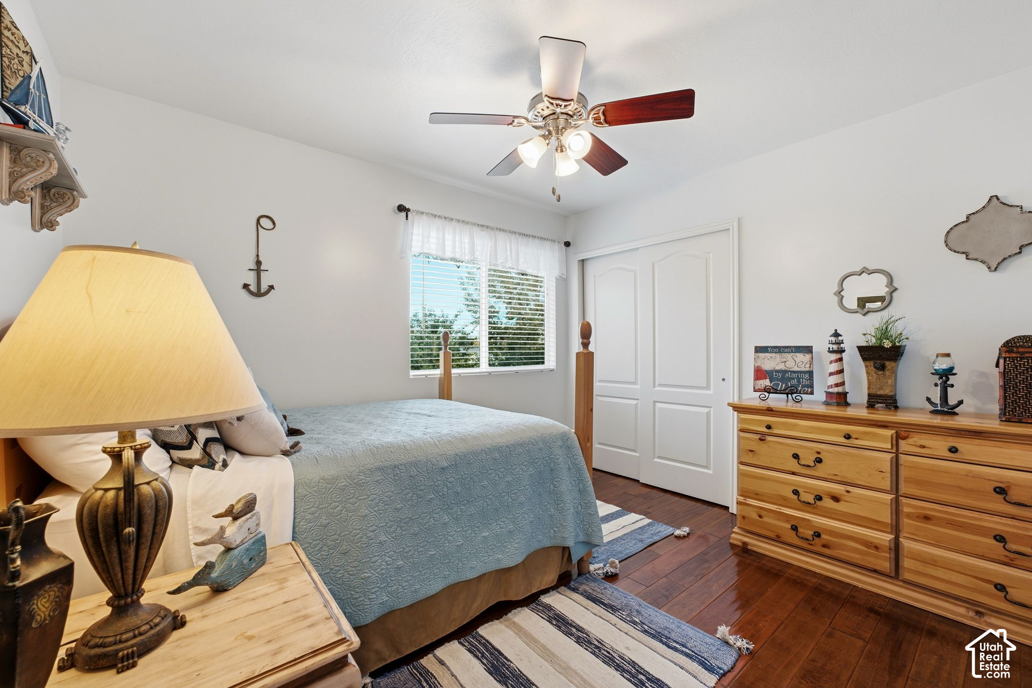 294 W HOLLAND DR