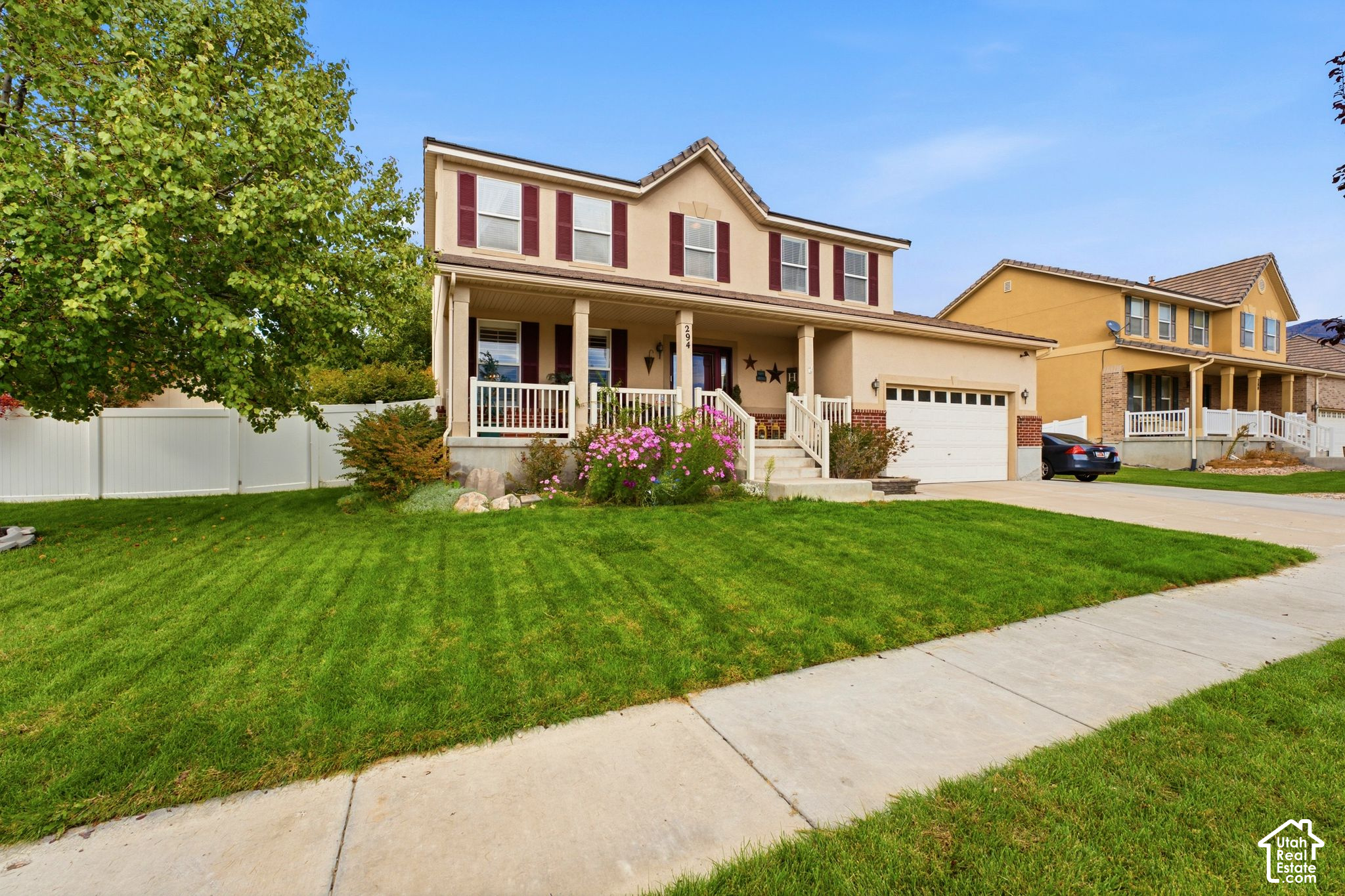 294 W HOLLAND DR