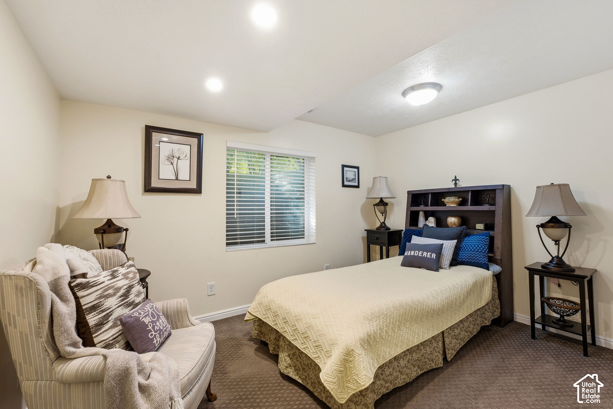 294 W HOLLAND DR