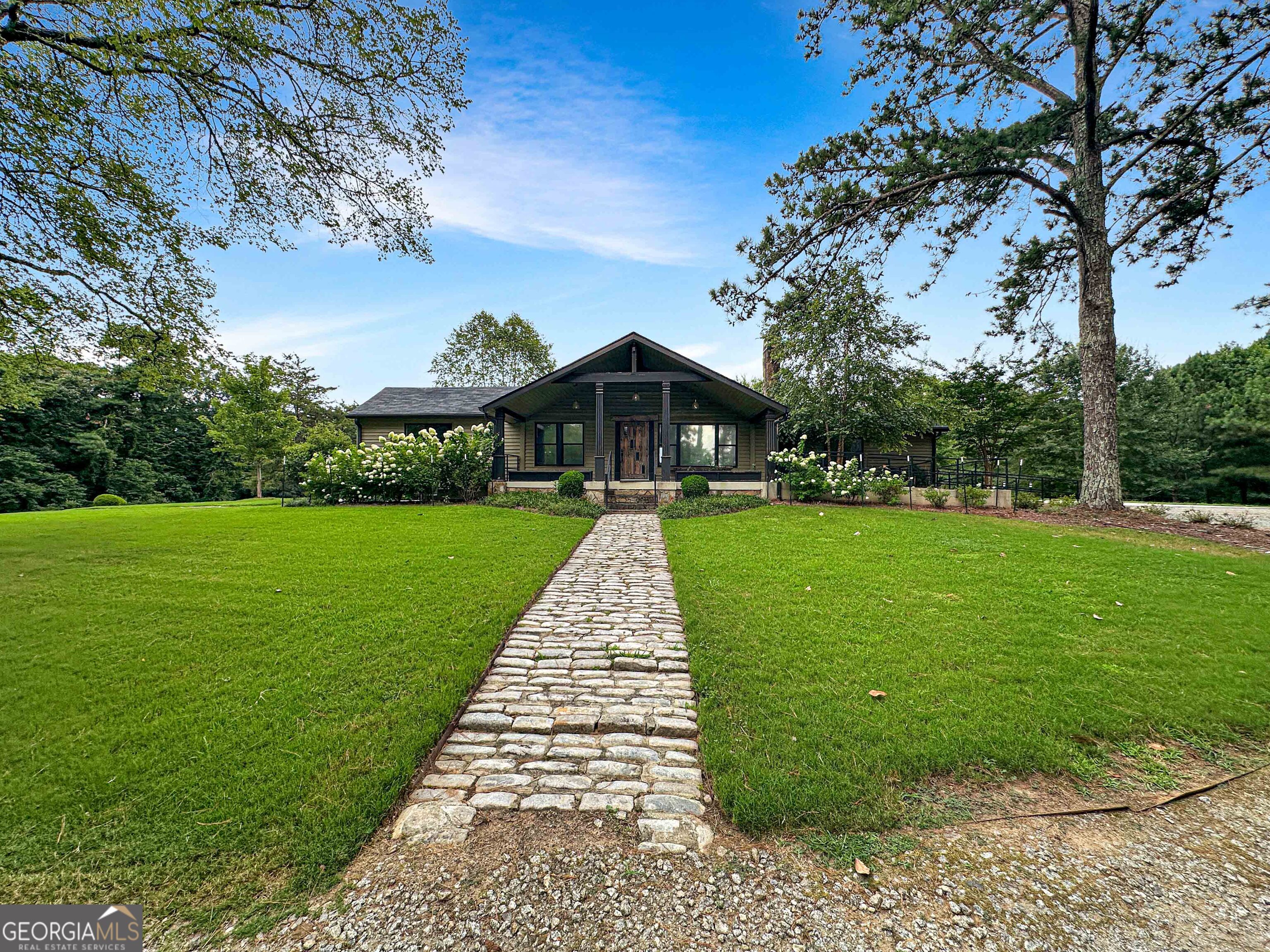 8400 Atlanta Newnan Road