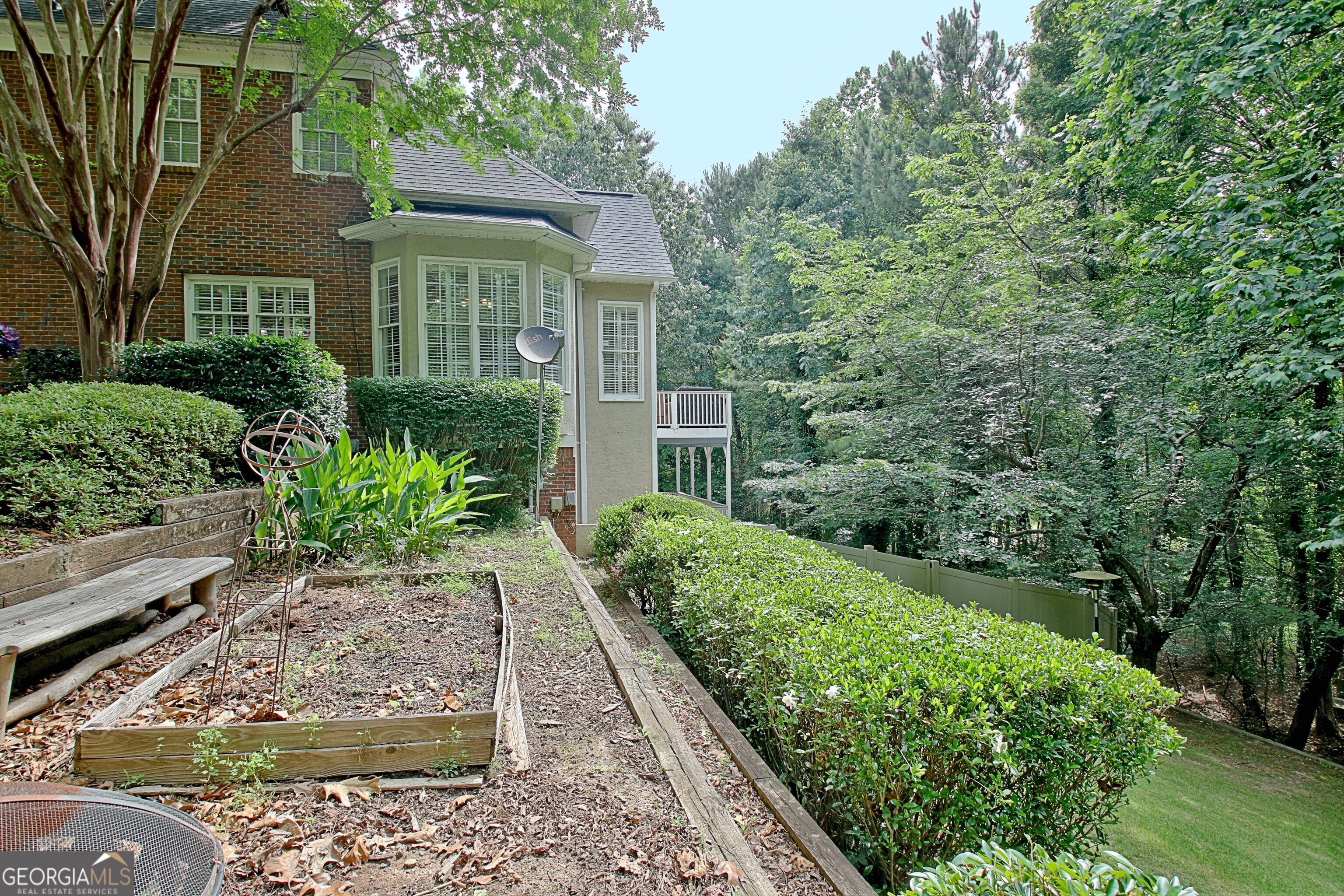 102 Passage Point