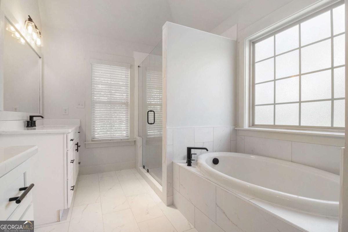 466 Austin Storey Circle