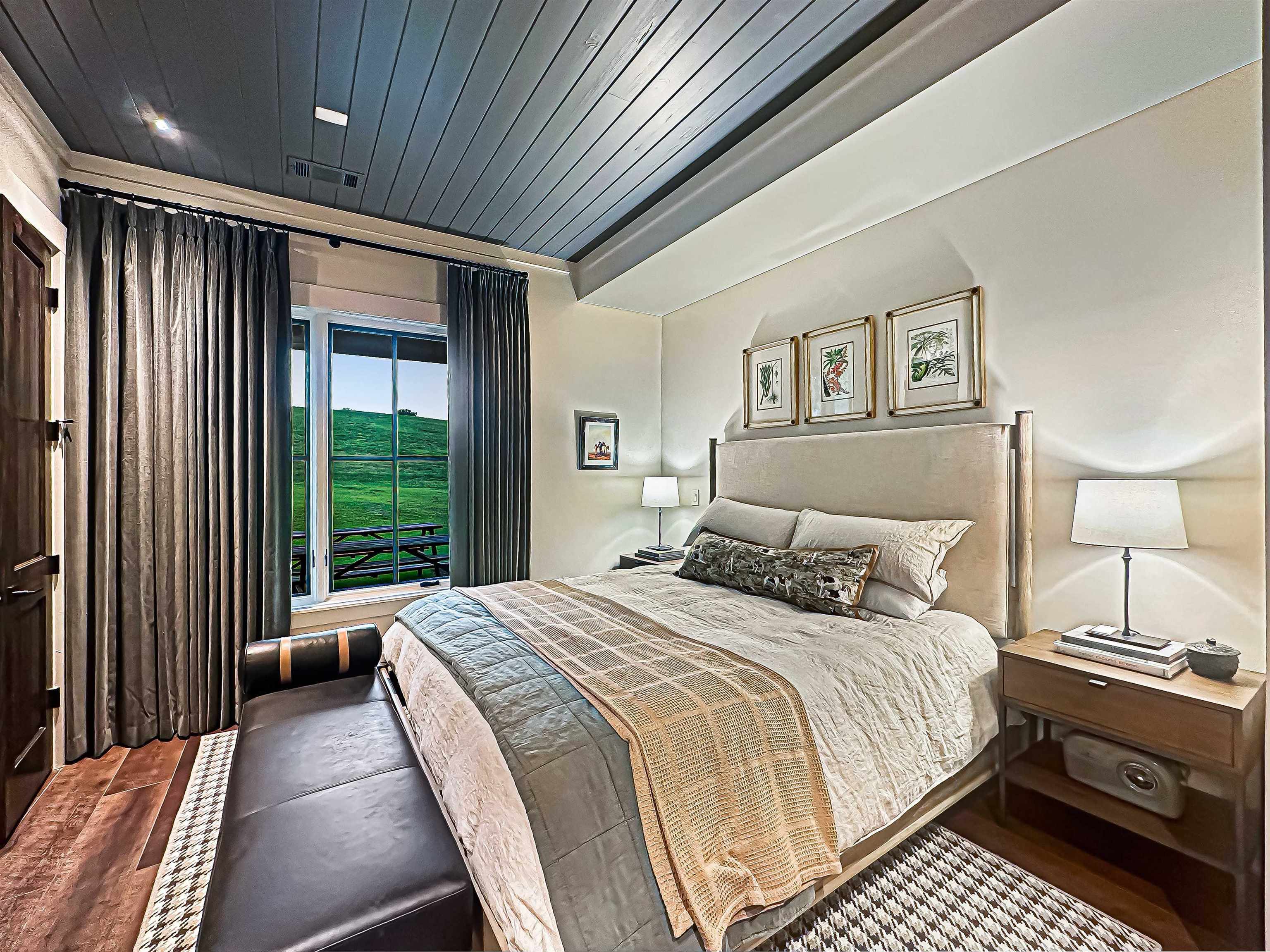 30 Farmstead Lane # 5 Unit: HOMESITE 5