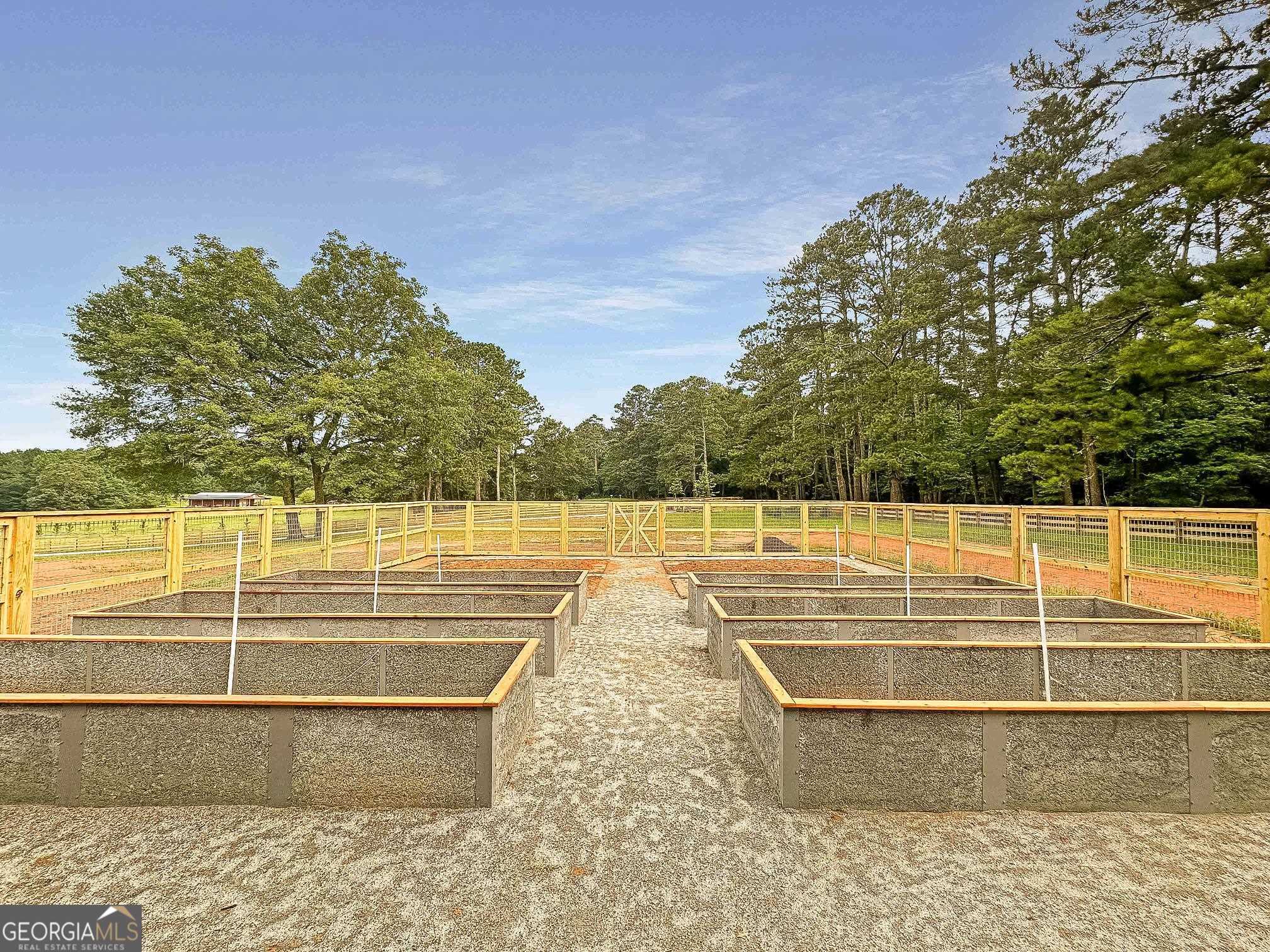 15 Farmstead Lane # 1 Unit: HOMESITE 1