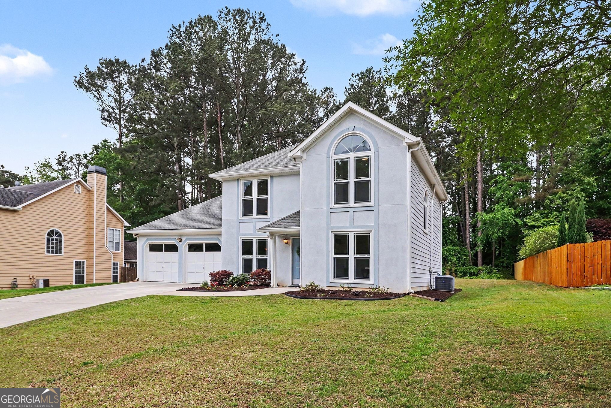 102 Kraftwood Park