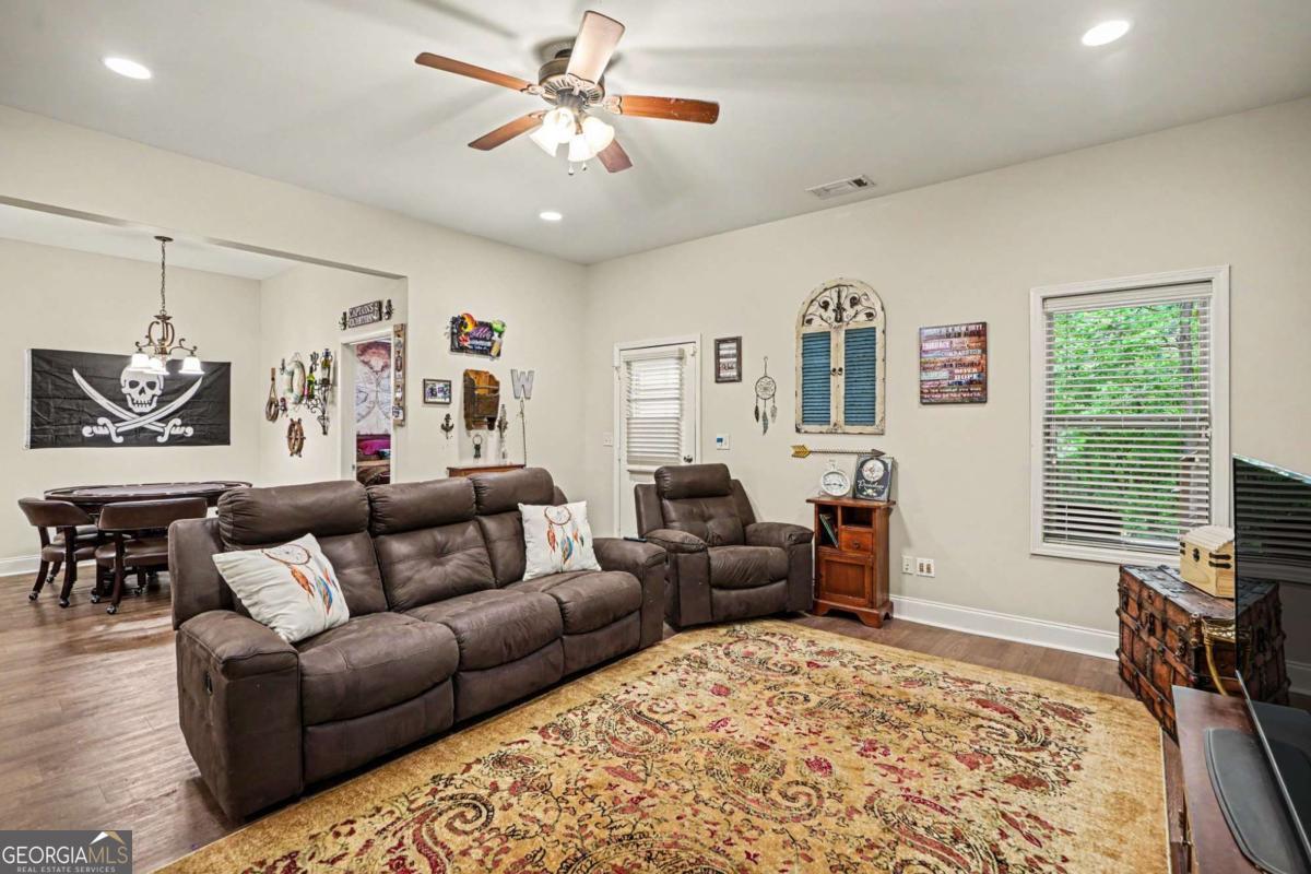 505 Barrington Farms Parkway