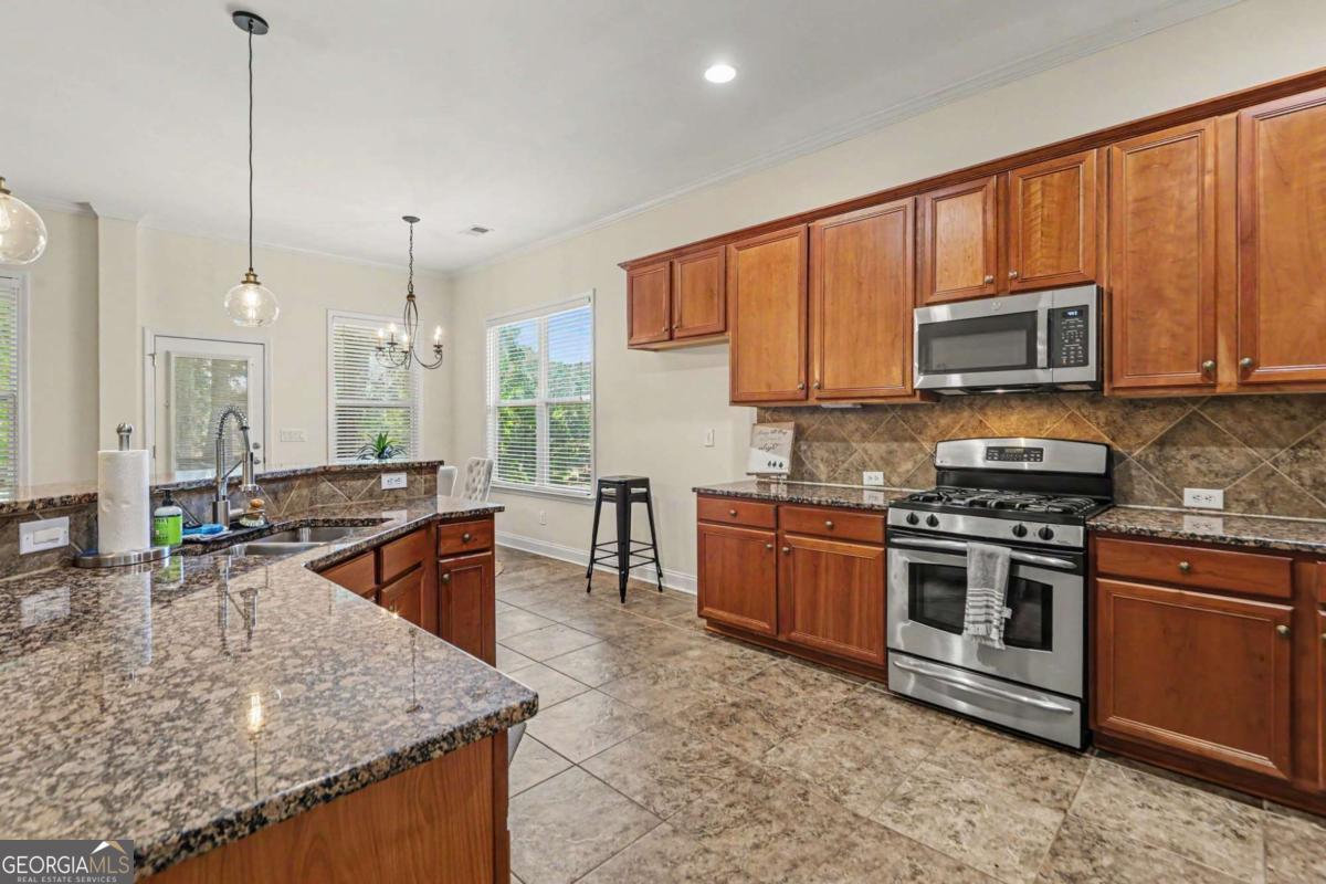 108 Greenview Drive