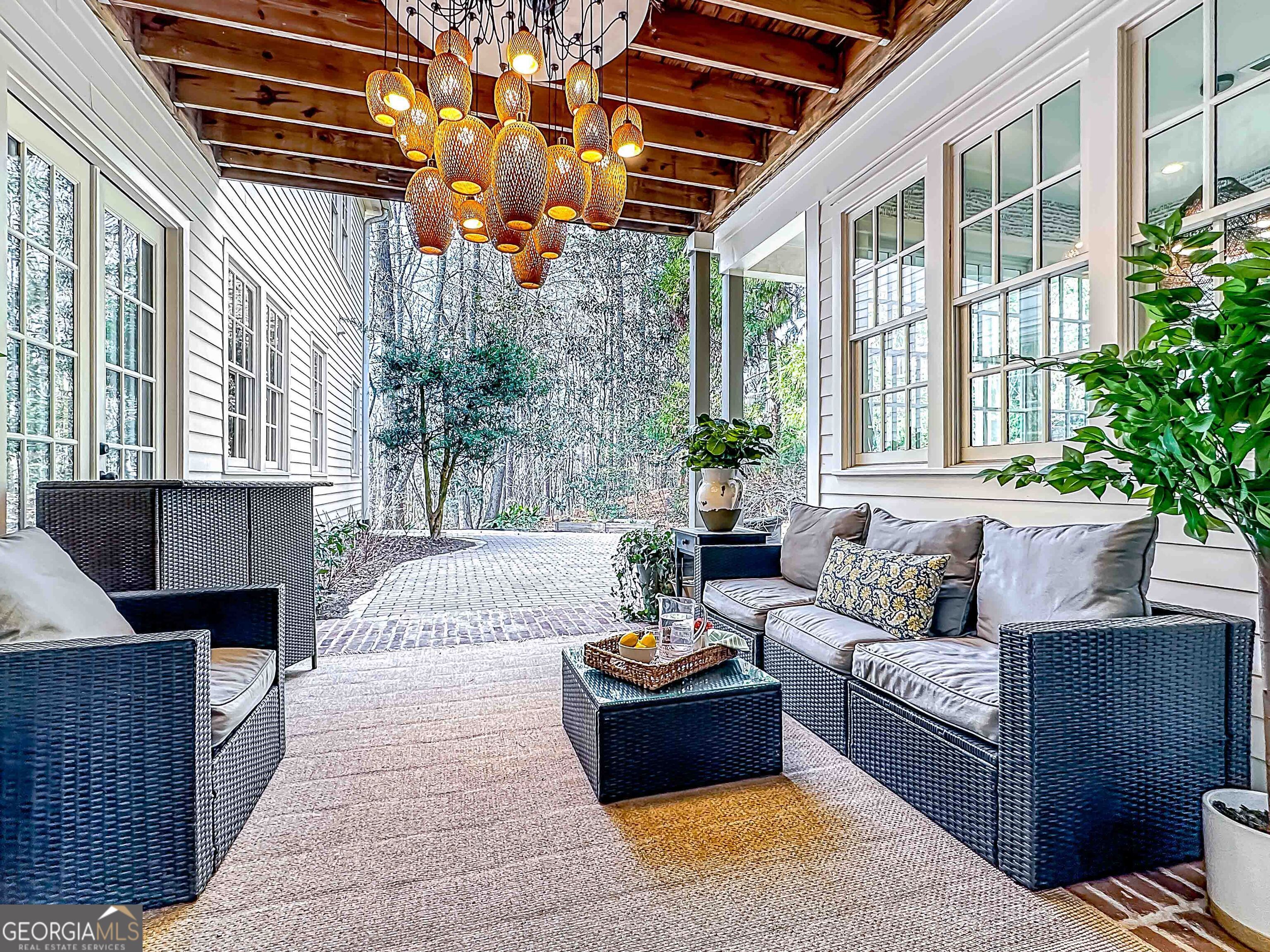 9139 Selborne Lane
