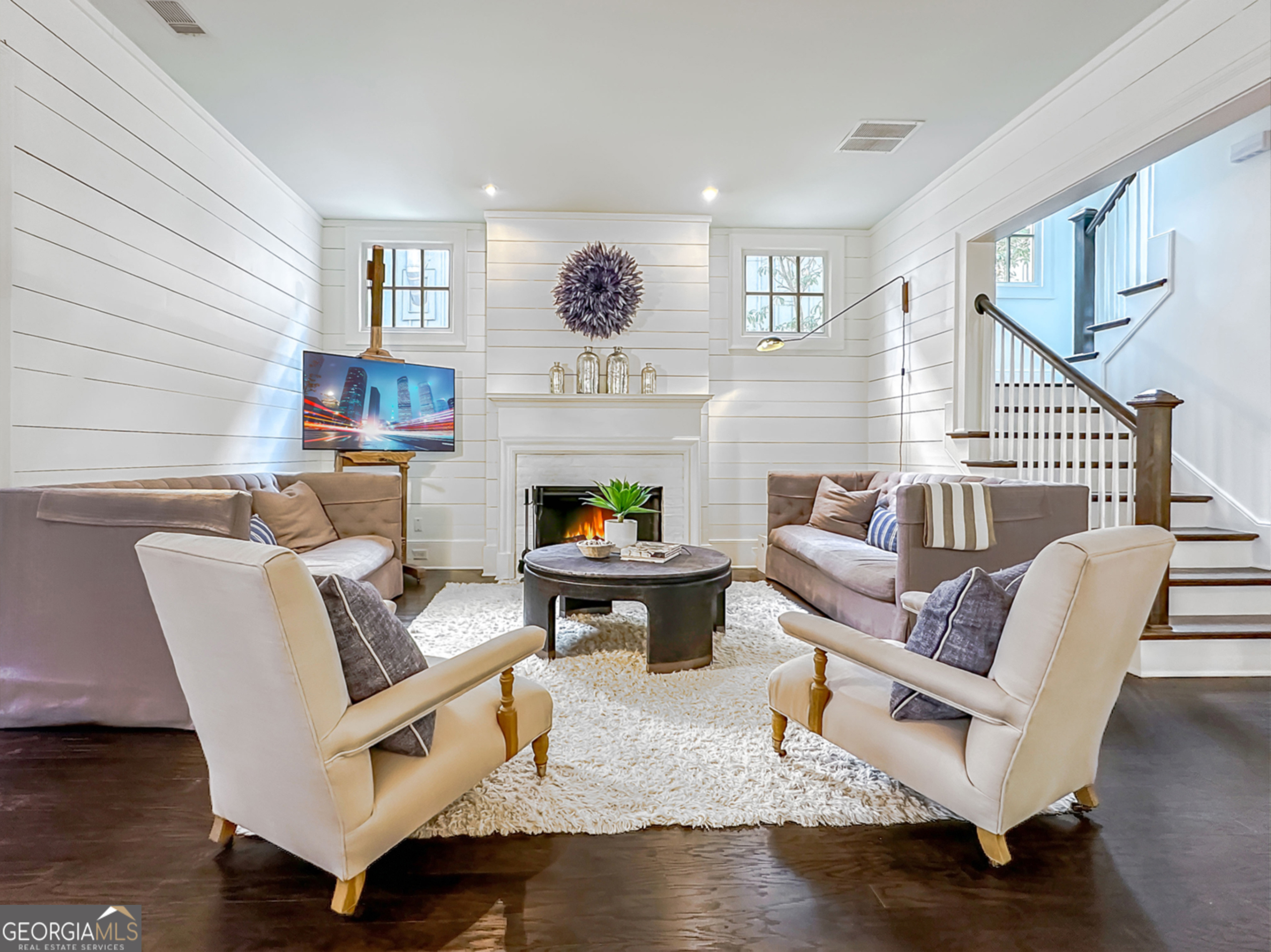 9139 Selborne Lane