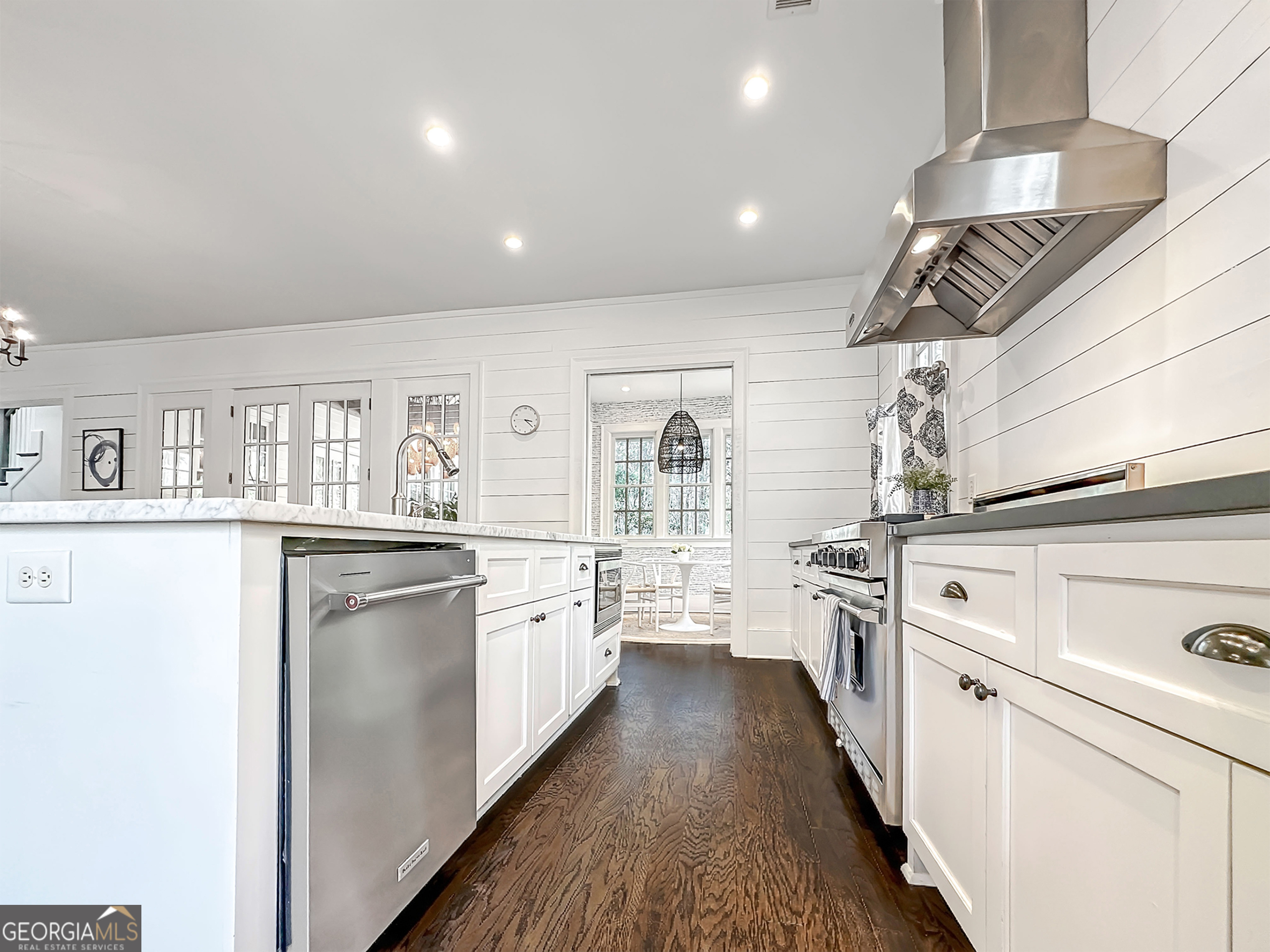 9139 Selborne Lane