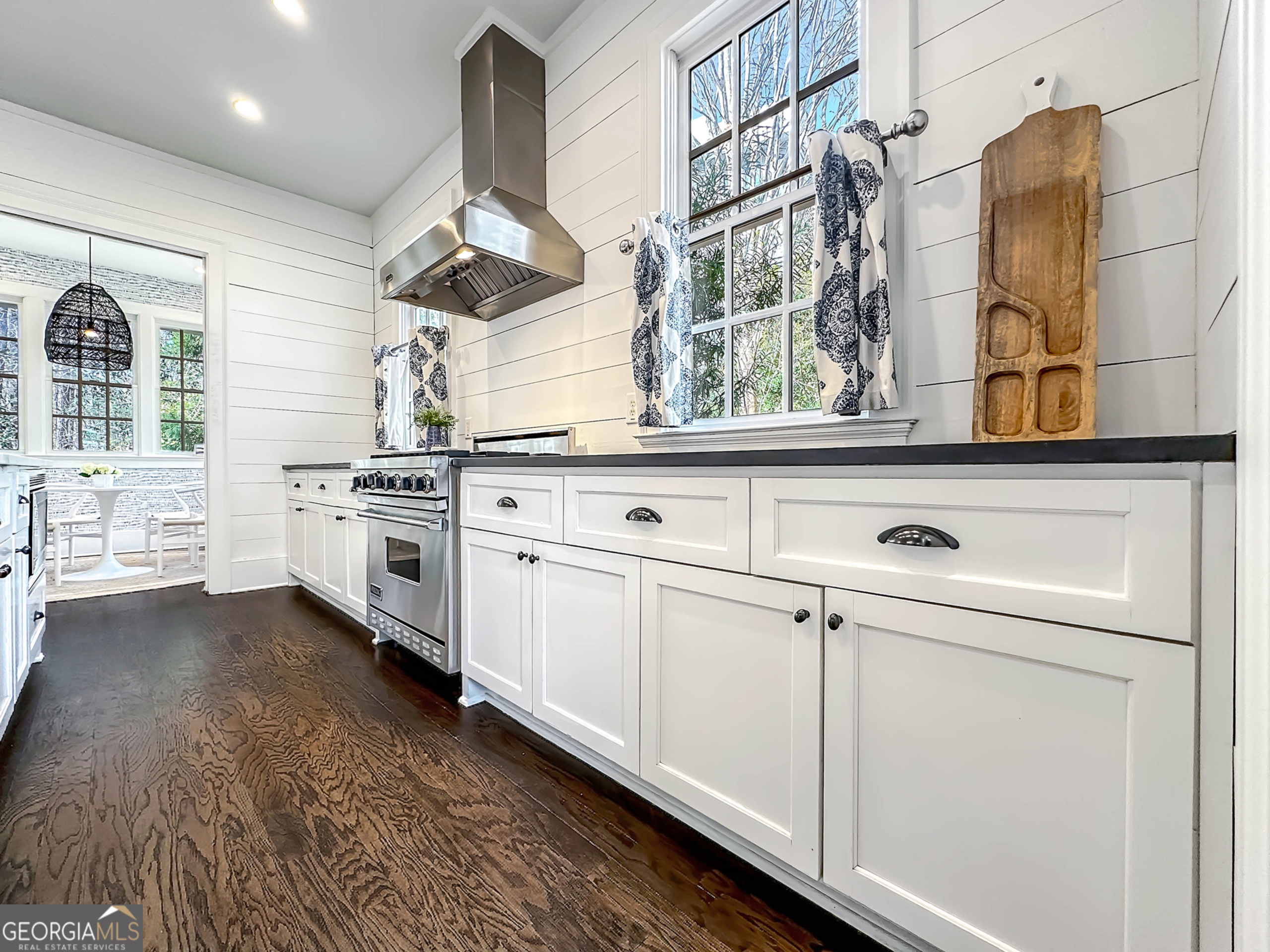 9139 Selborne Lane