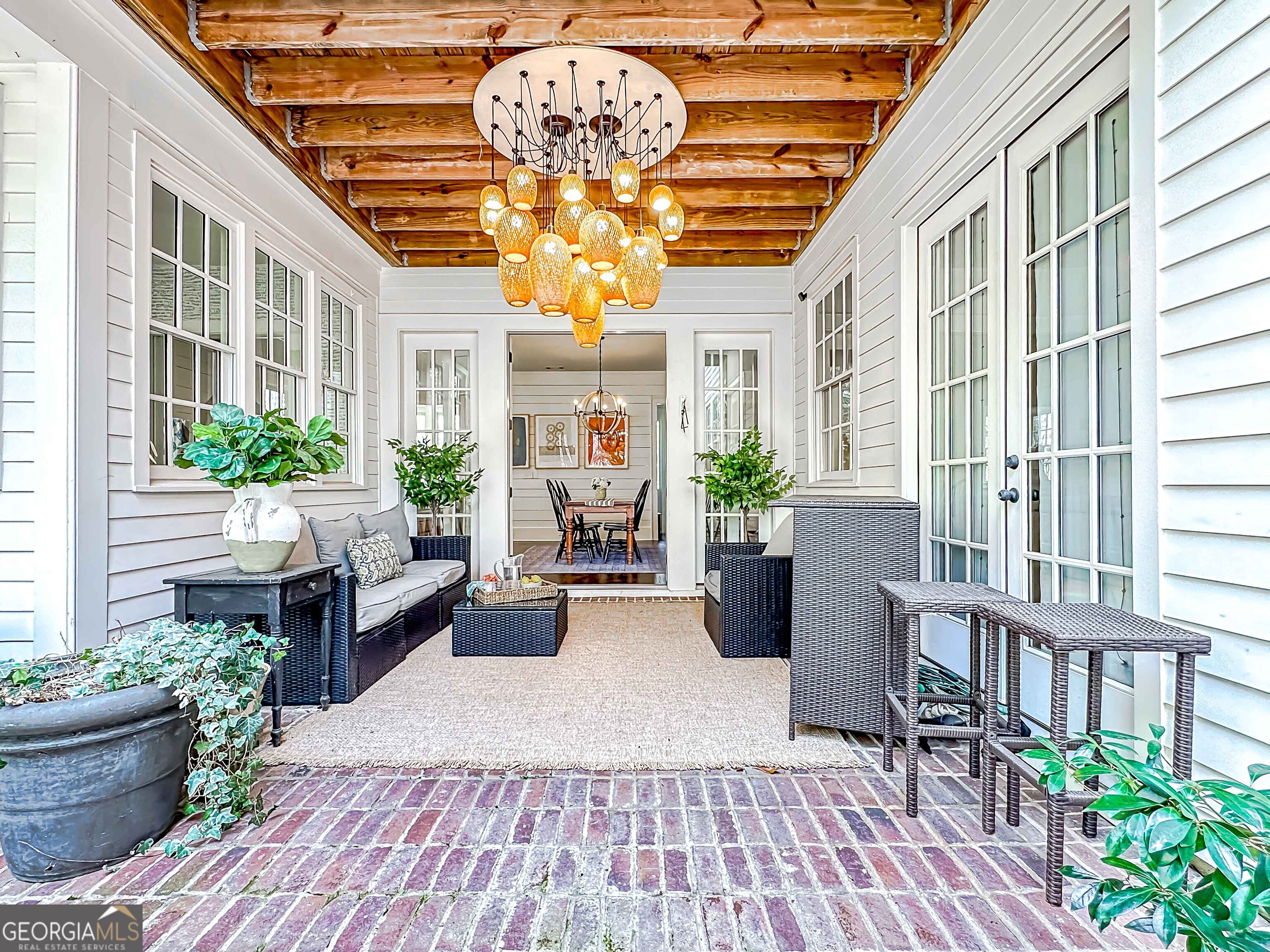 9139 Selborne Lane