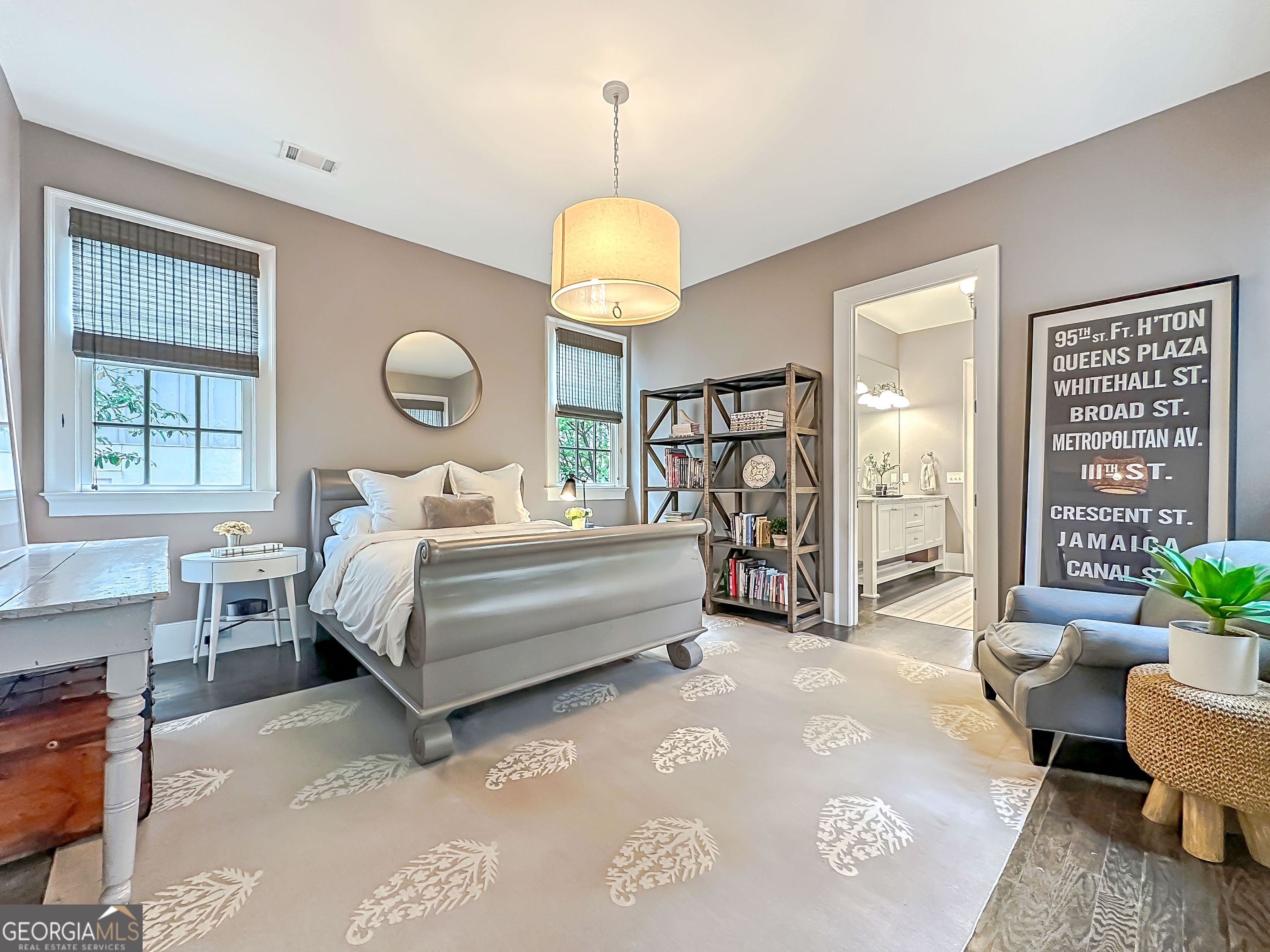 9139 Selborne Lane