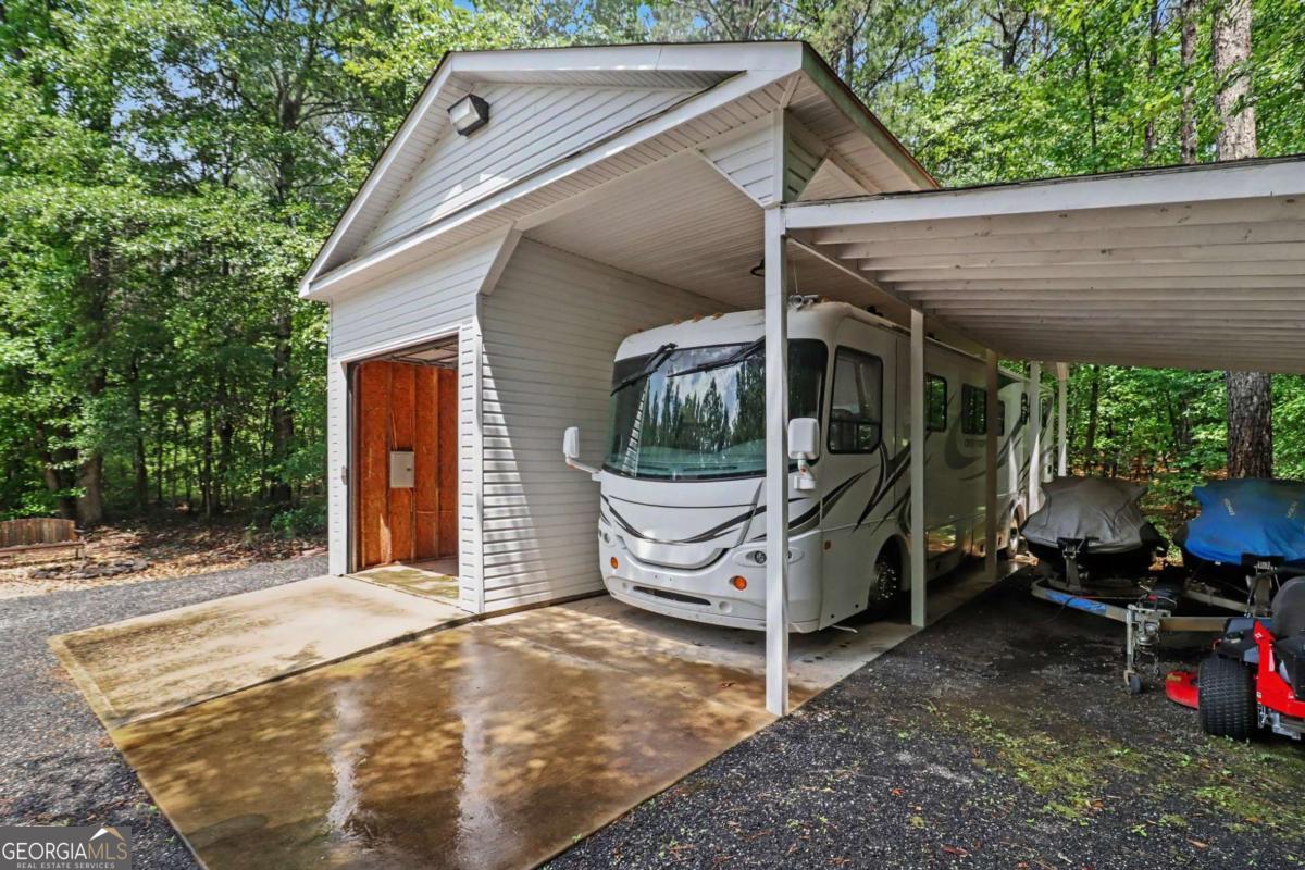 260 Nixon Road