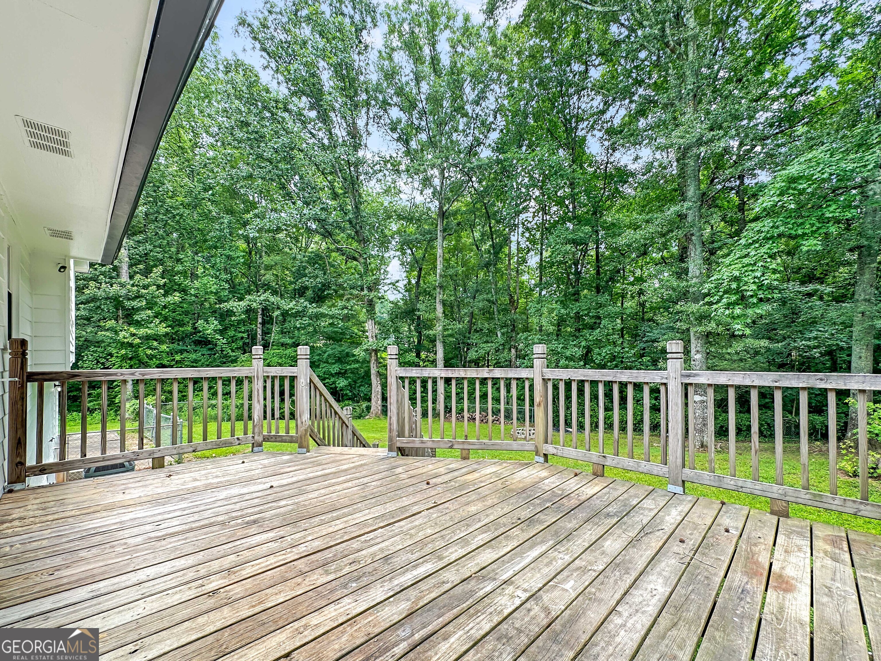 260 Nectarine Drive