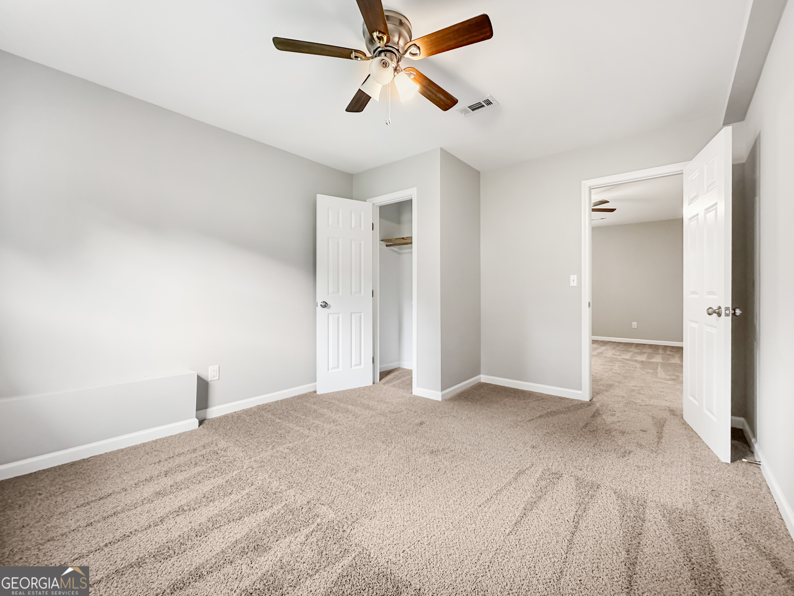 260 Nectarine Drive