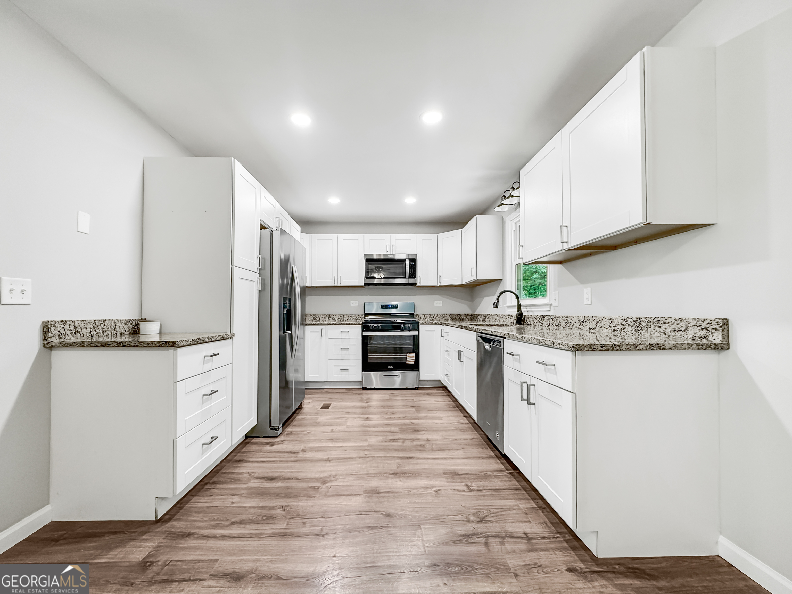 260 Nectarine Drive
