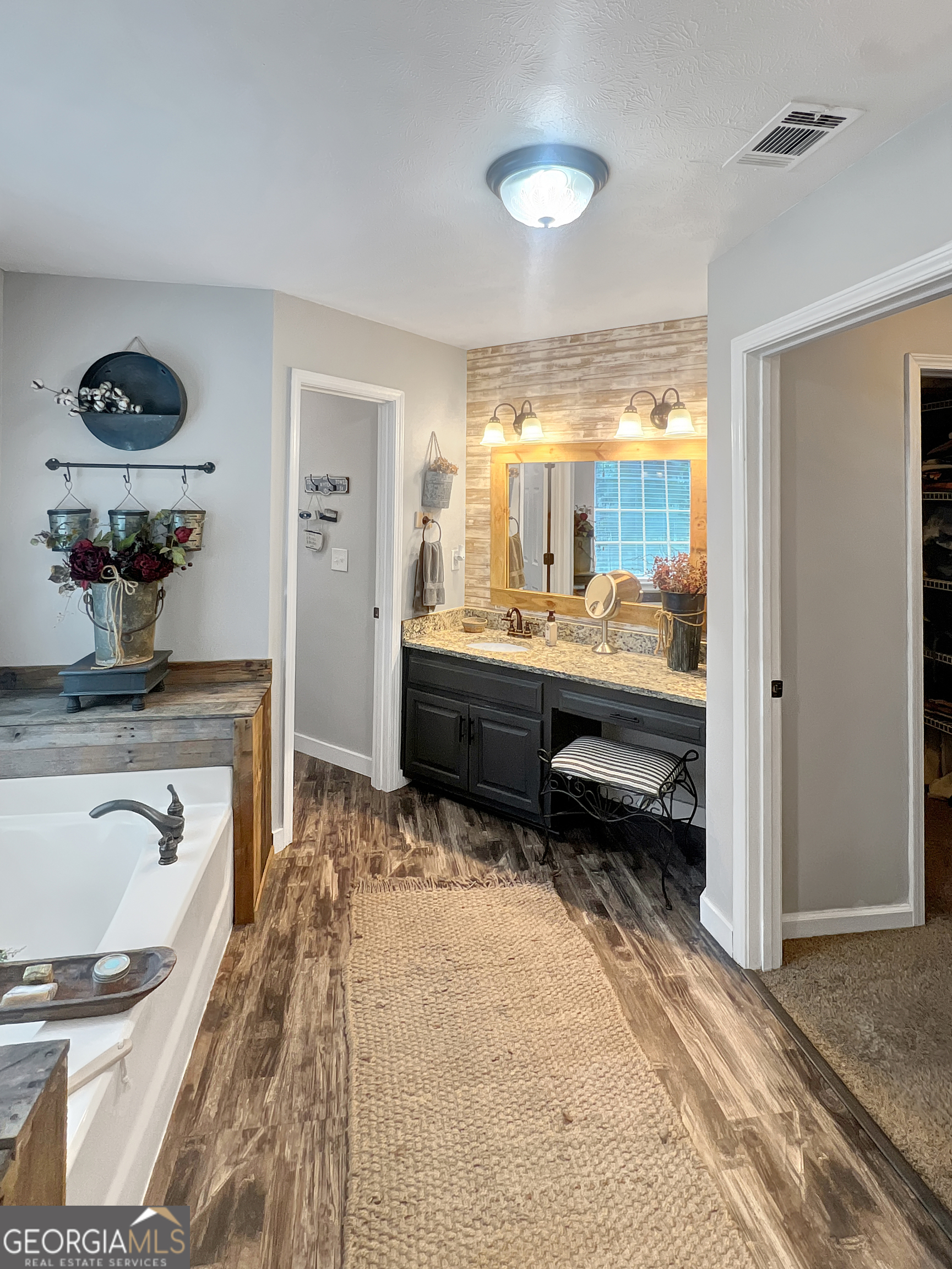 385 Minix Road