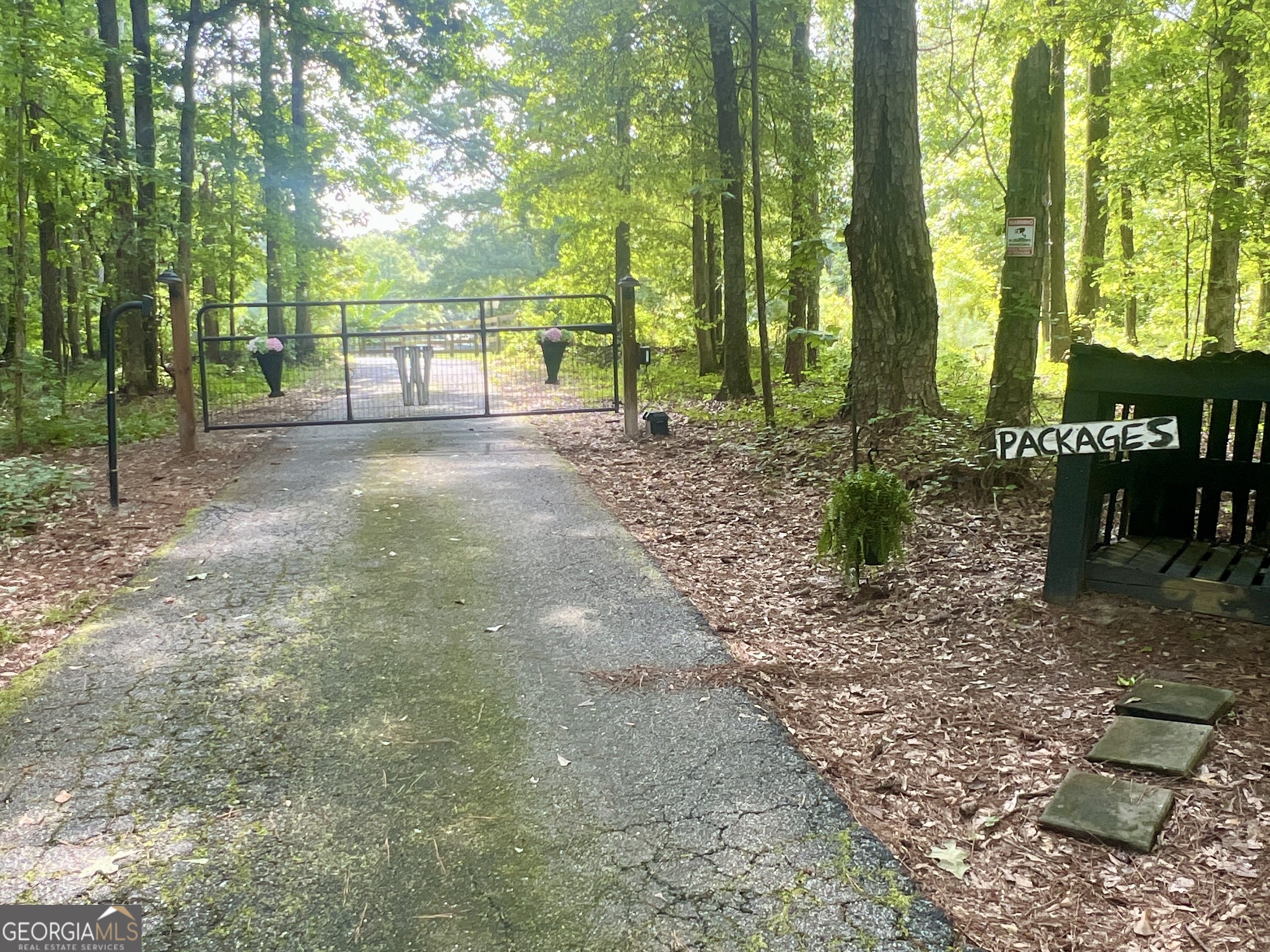 385 Minix Road