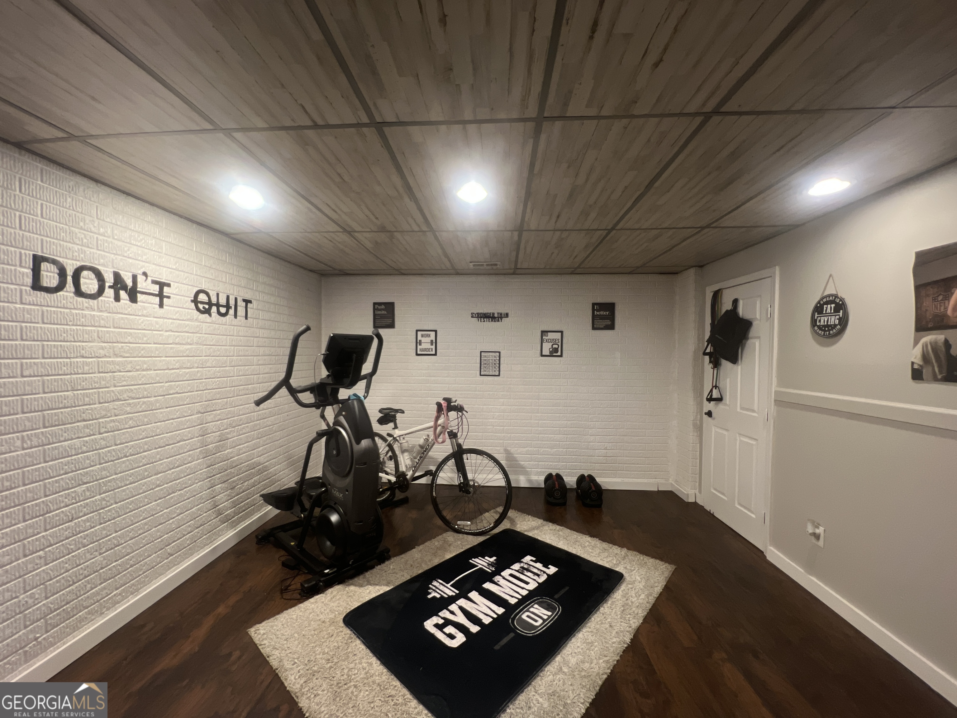 385 Minix Road