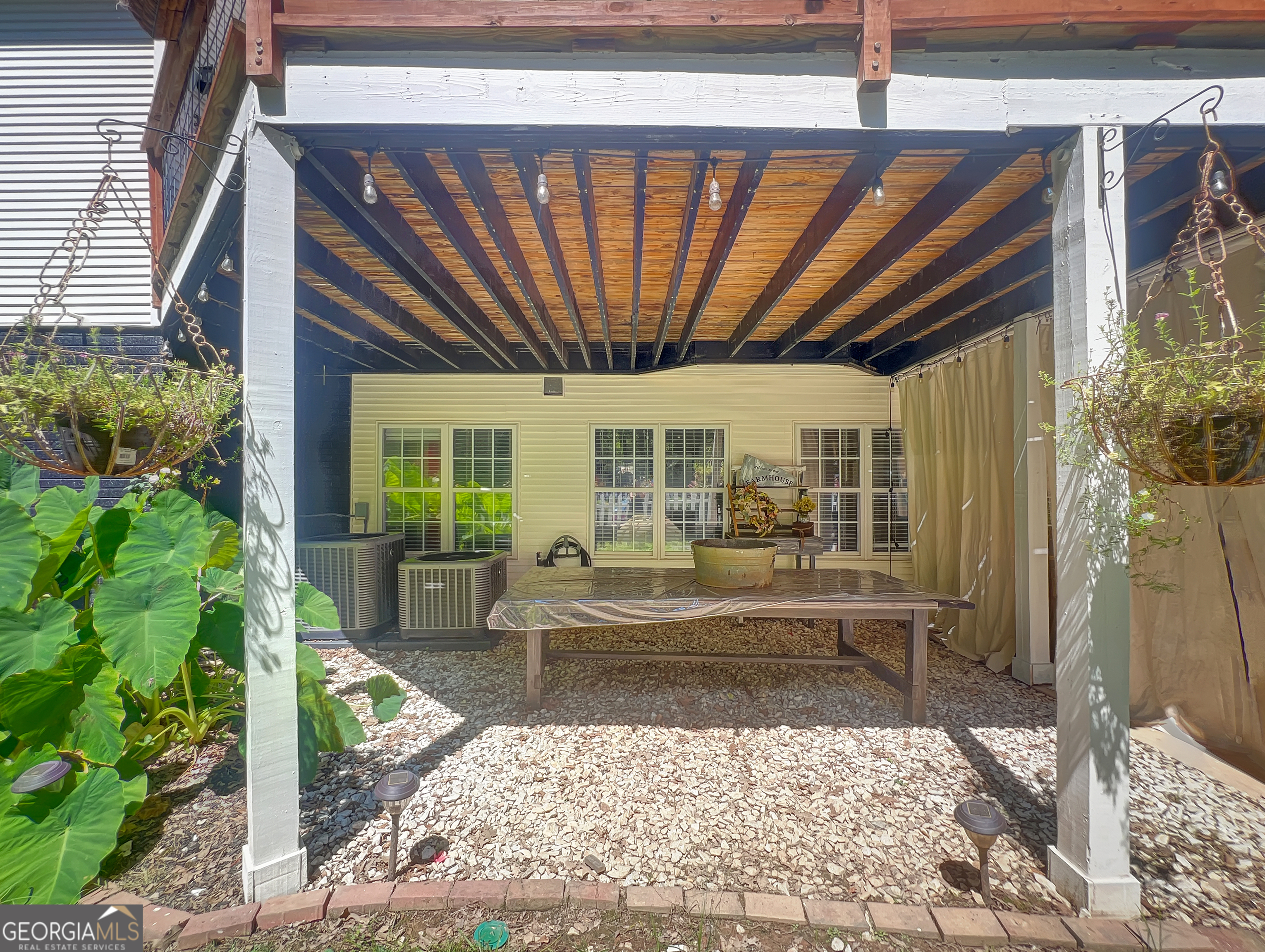 385 Minix Road