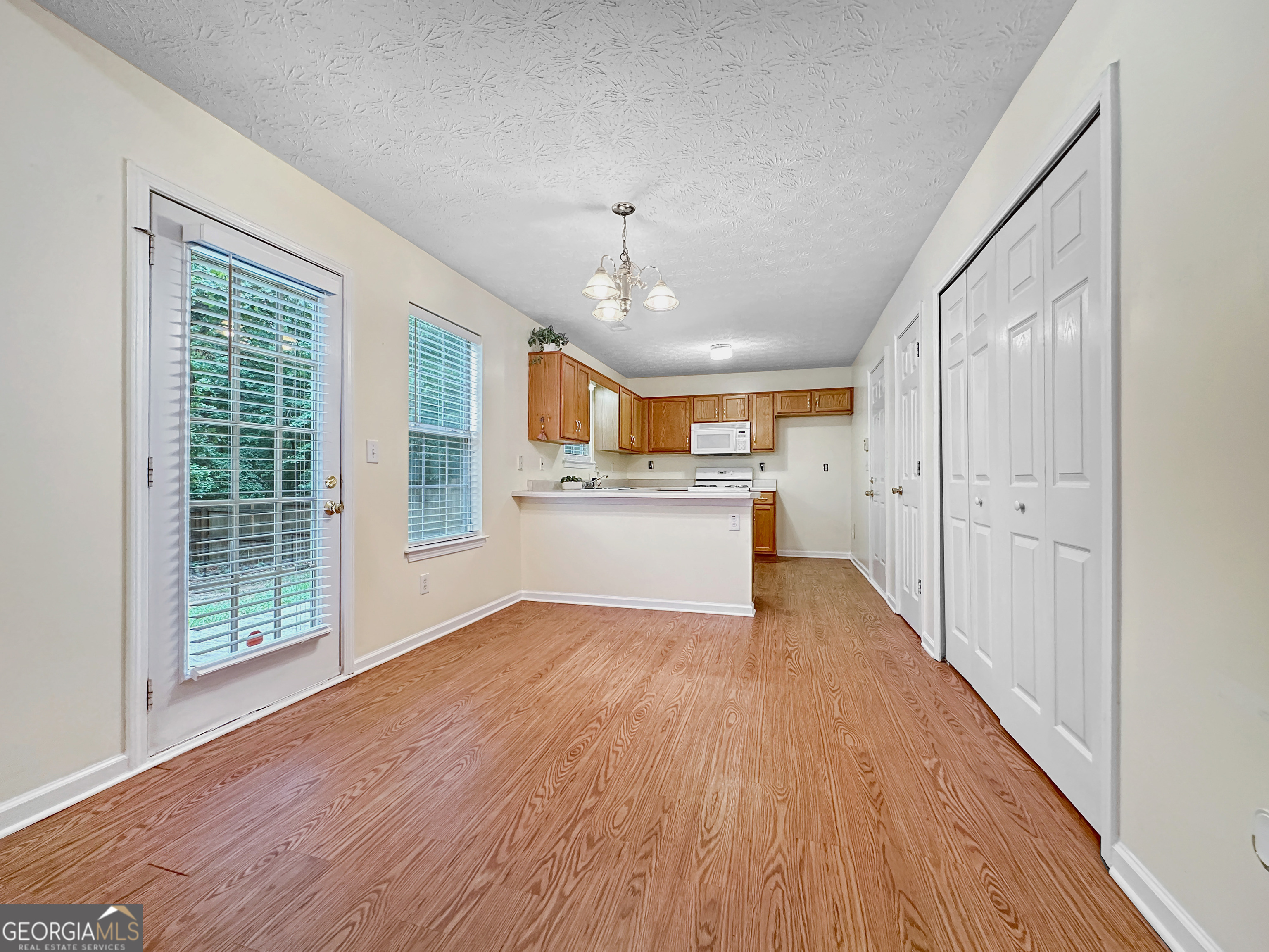 20 Hayward Bishop Court