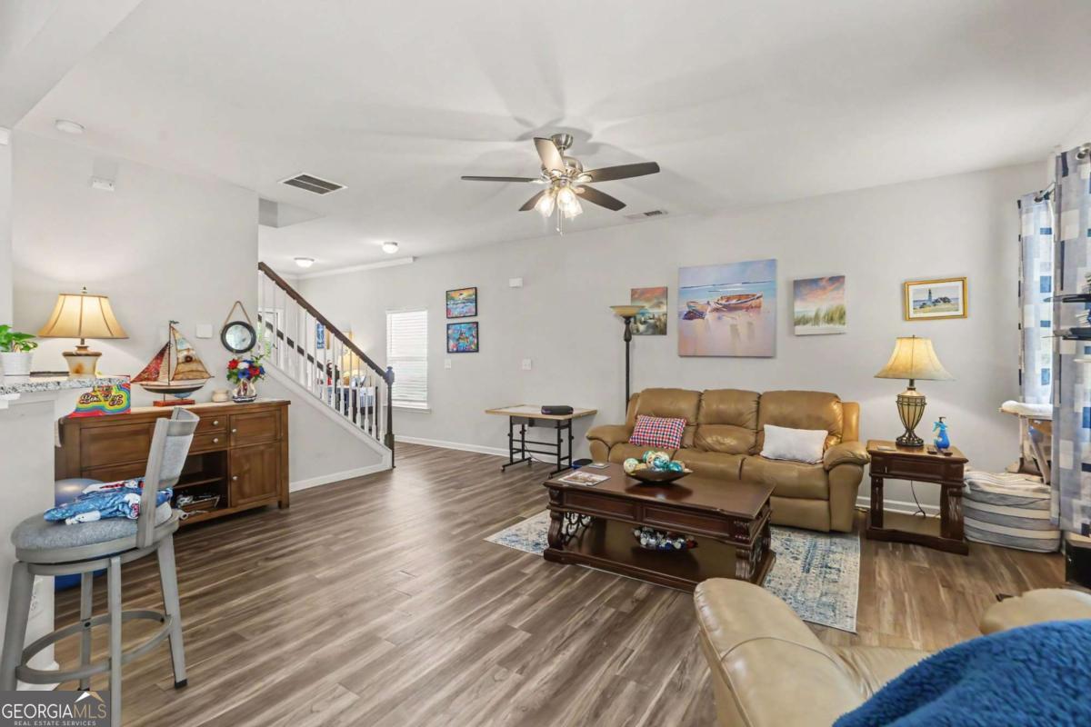 253 Merritt Circle