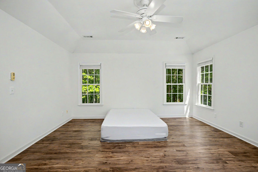 113 Stoneacre Curve