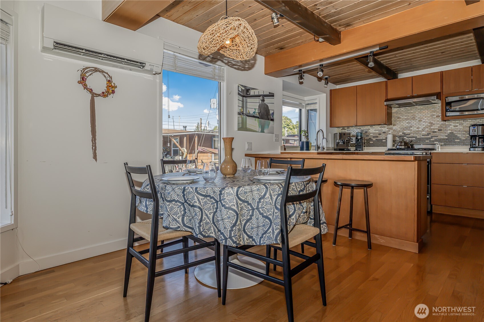 2031 Fairview Avenue E Unit: I