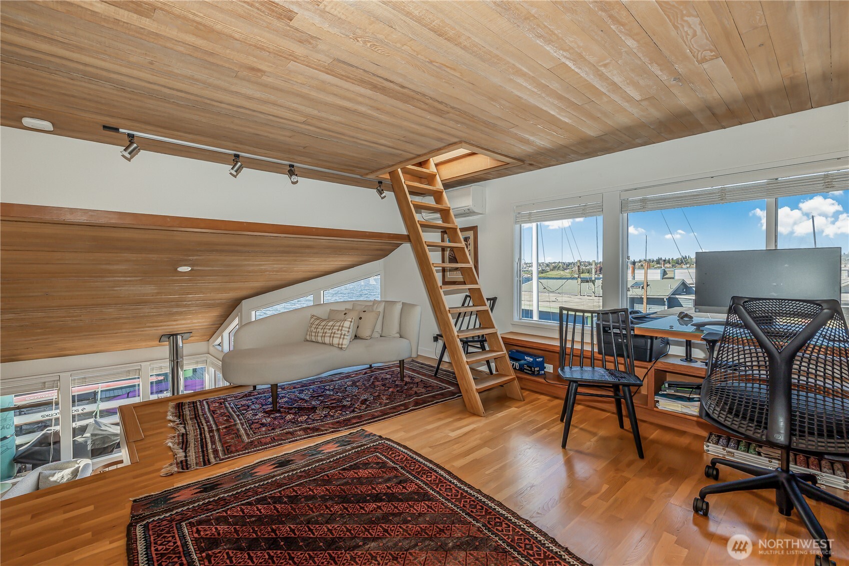 2031 Fairview Avenue E Unit: I