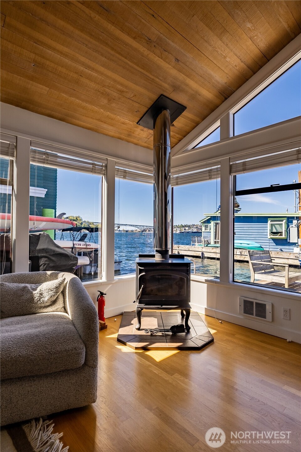 2031 Fairview Avenue E Unit: I