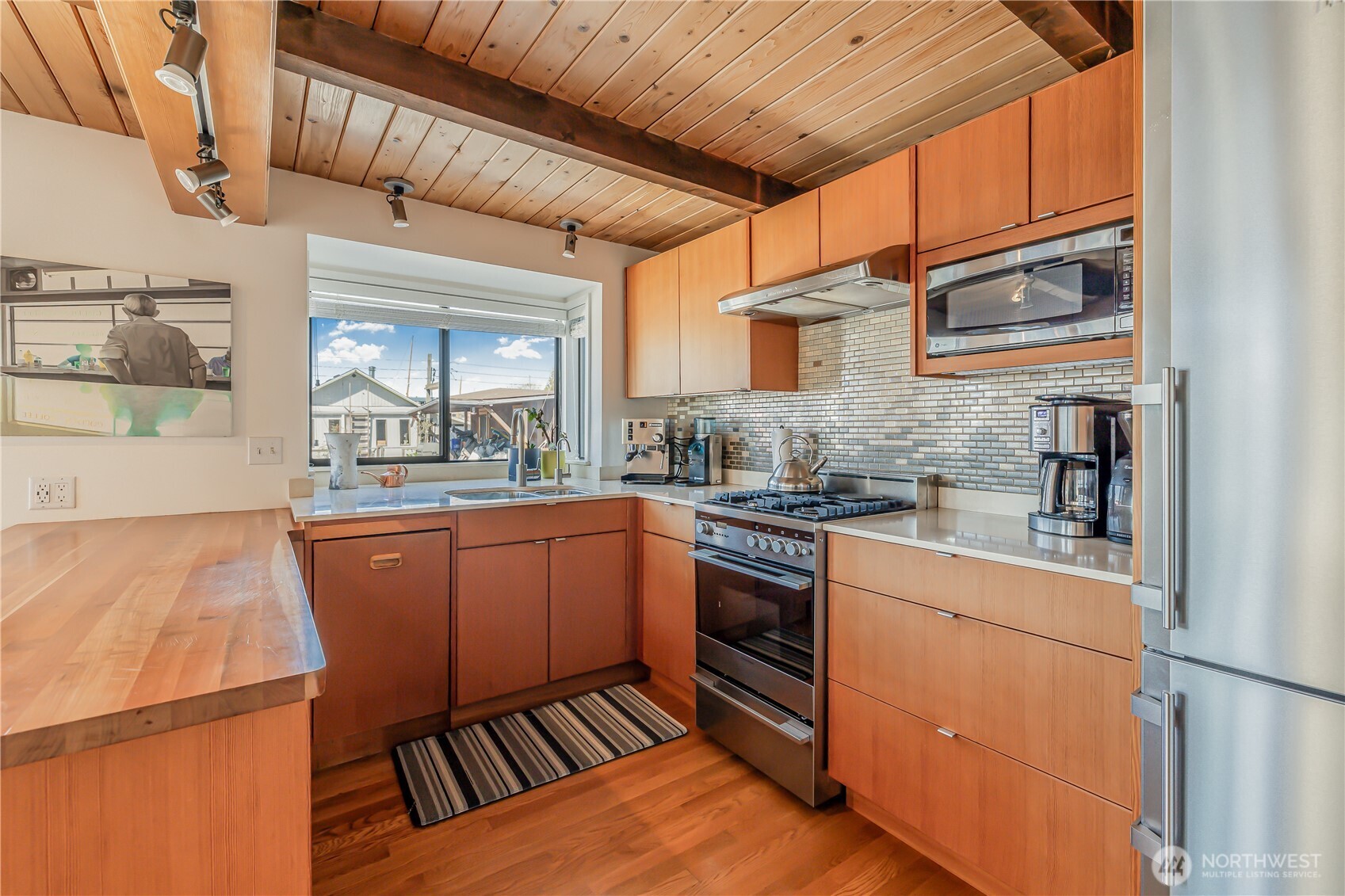 2031 Fairview Avenue E Unit: I