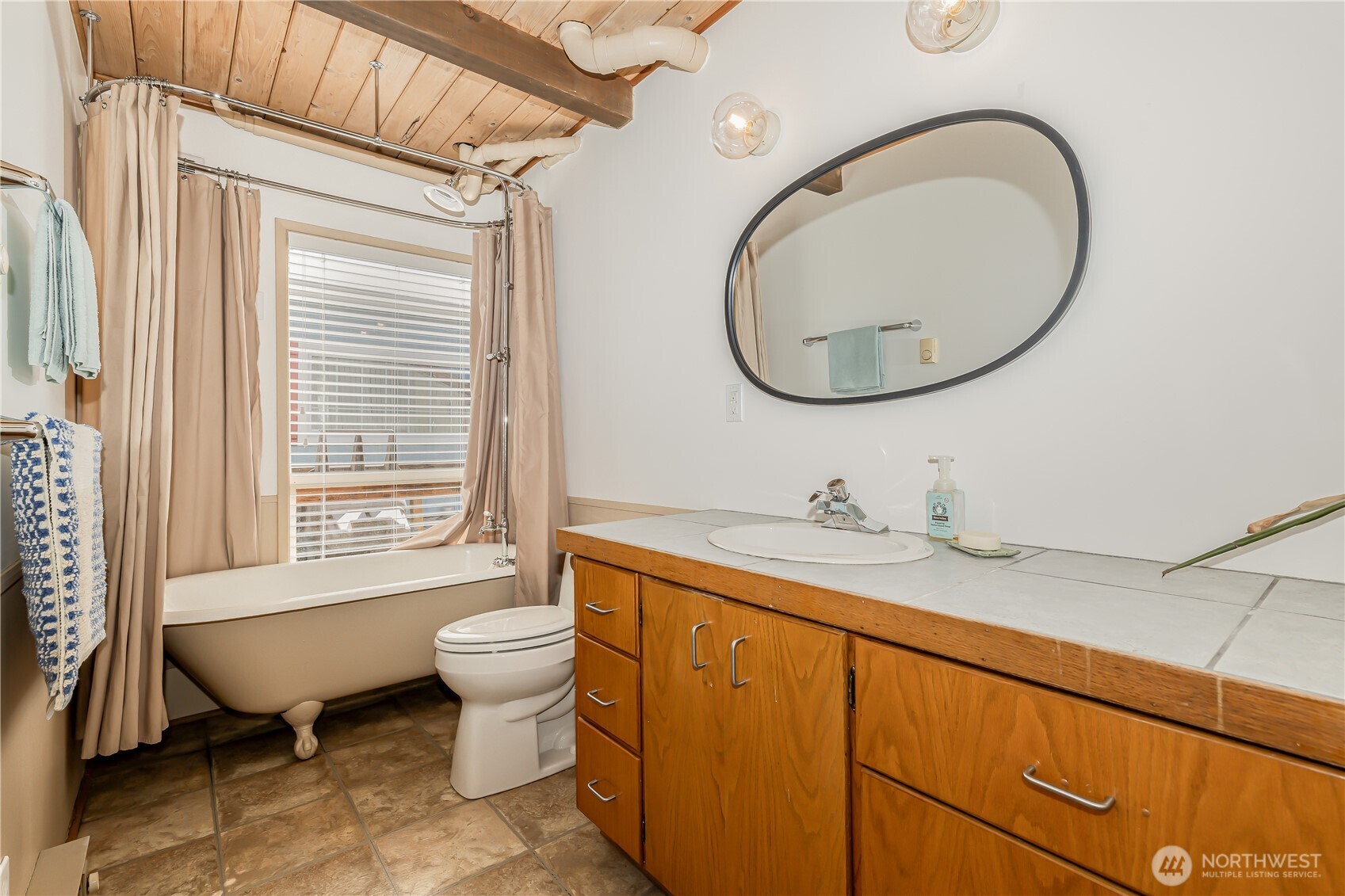 2031 Fairview Avenue E Unit: I