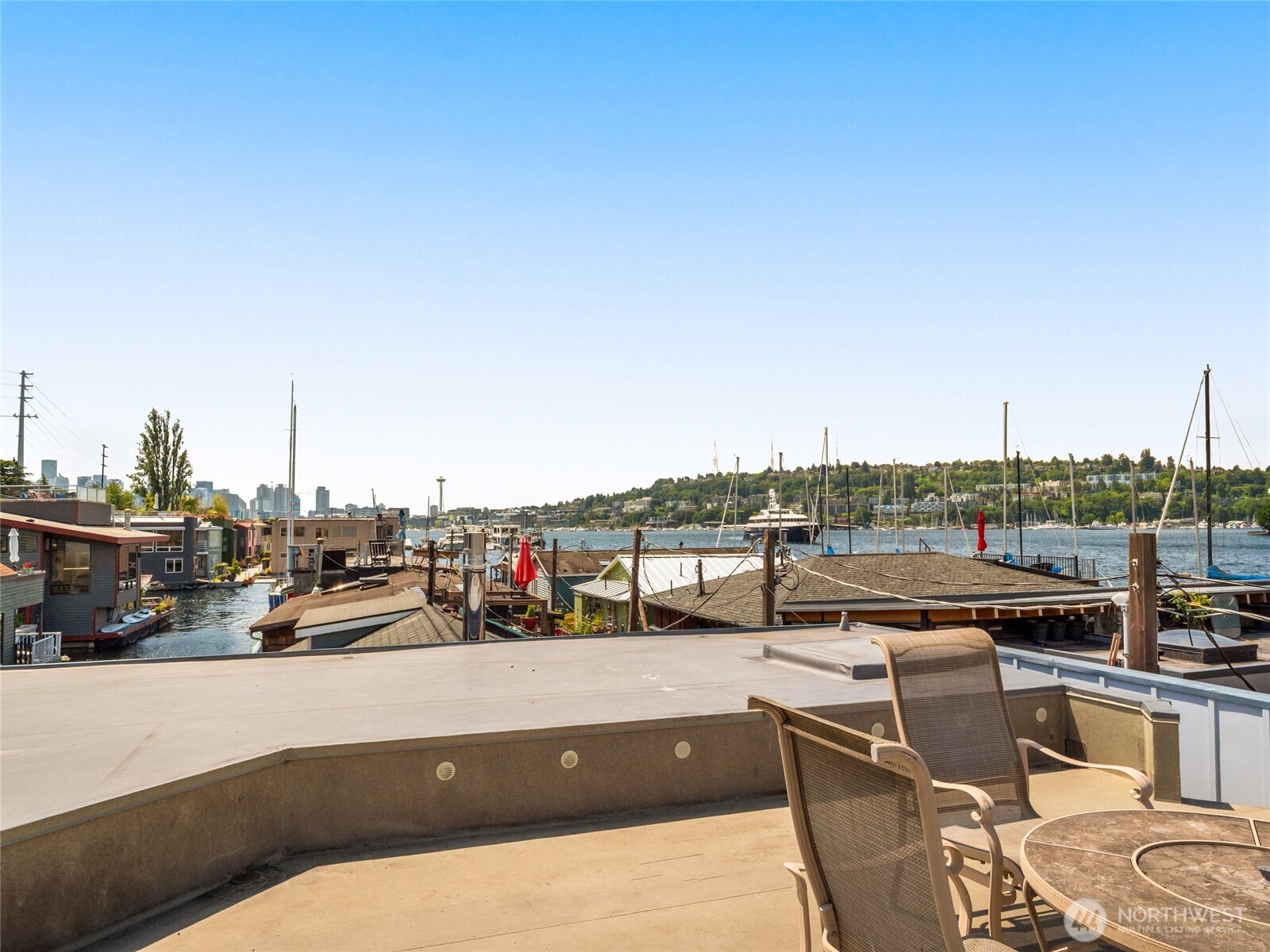 2727 Fairview Avenue E Unit: 12