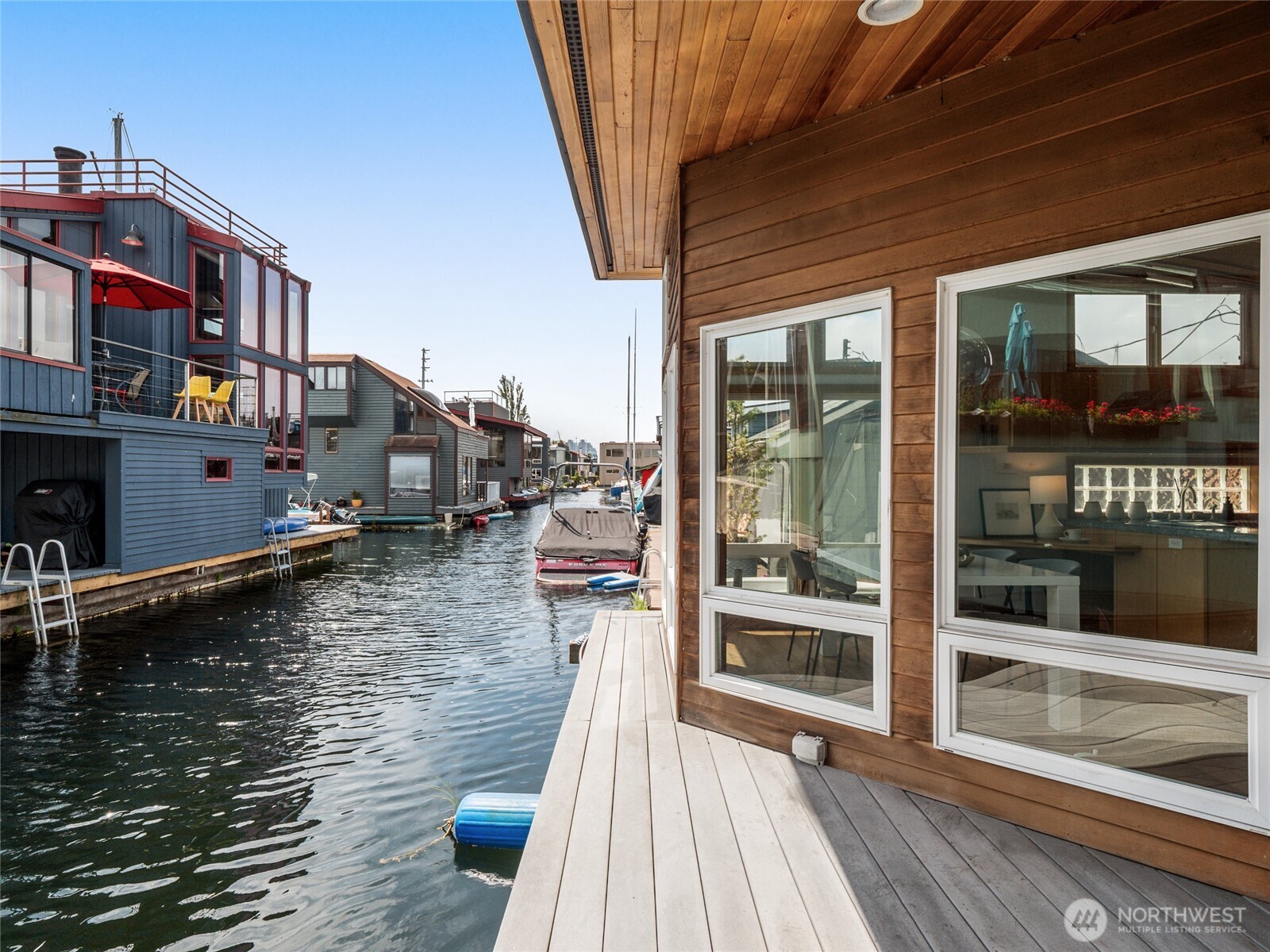 2727 Fairview Avenue E Unit: 12