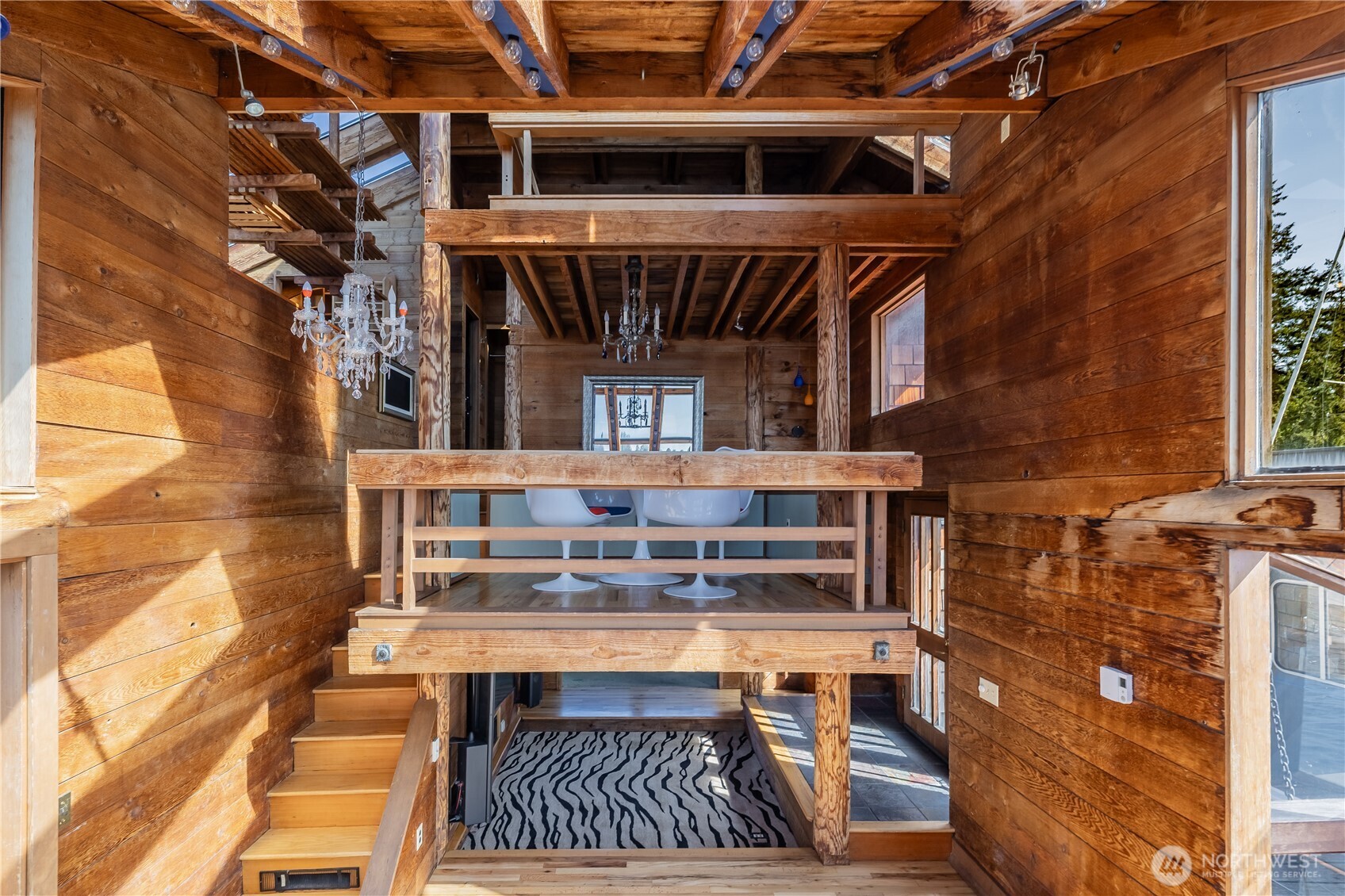 3123 Fairview Avenue E Unit: 2