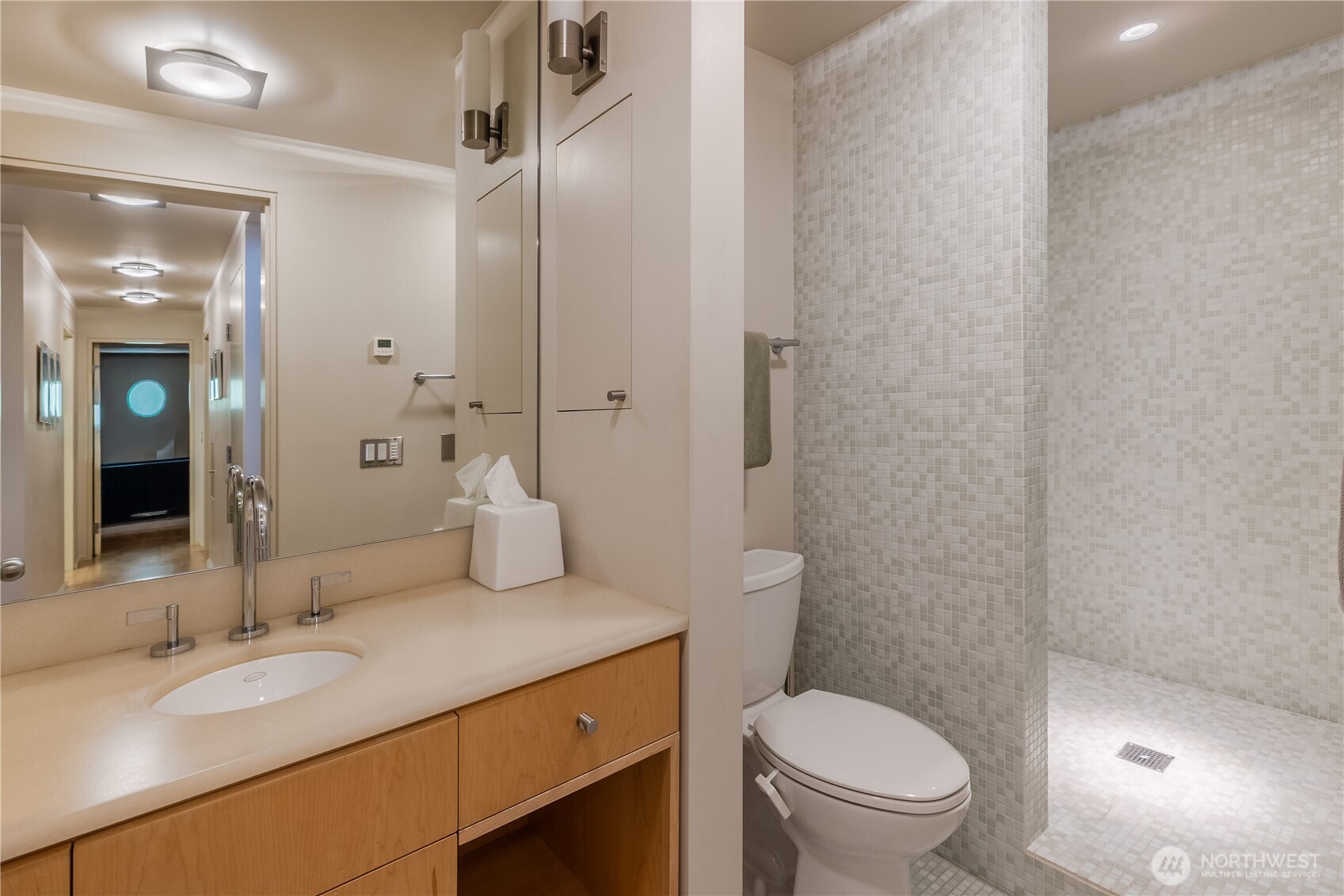 2369 Fairview Avenue E Unit: 6