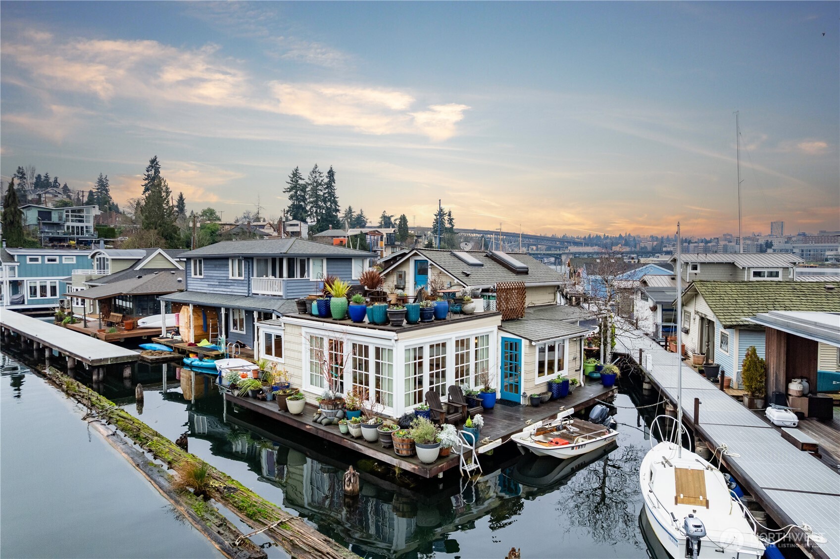 1213 E Shelby Street Unit: 15