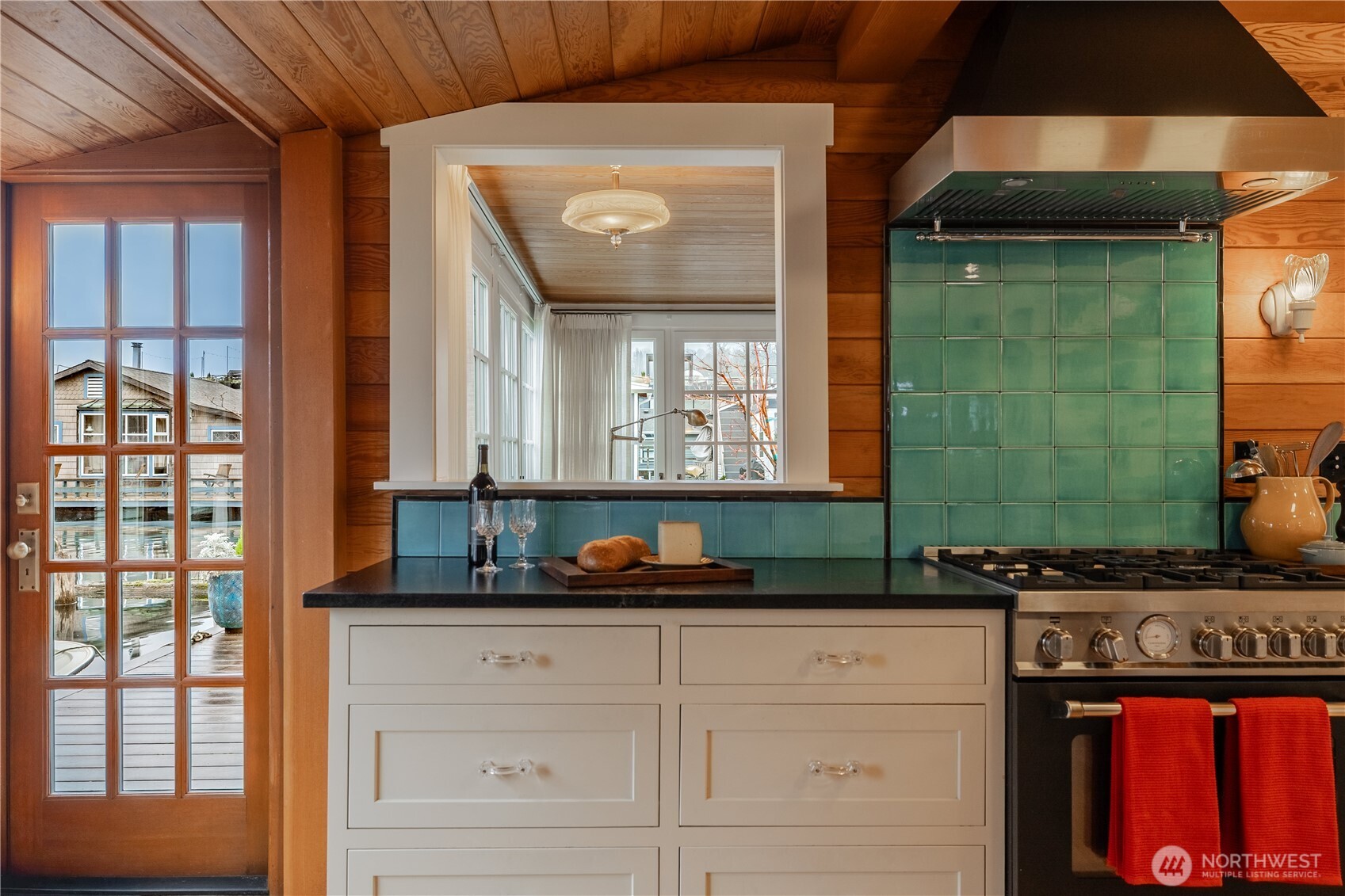 1213 E Shelby Street Unit: 15