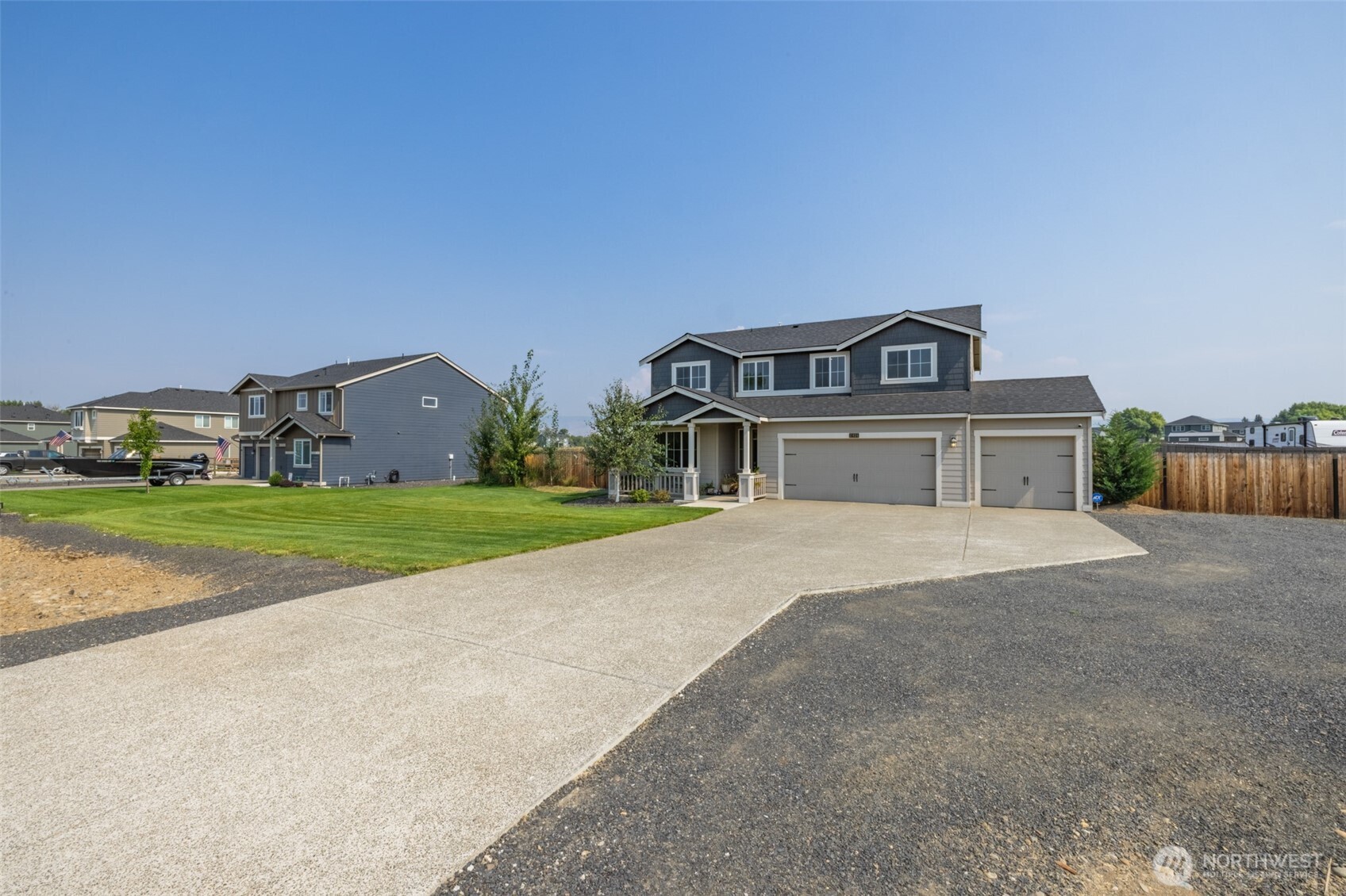 2824 Dapple Gray Way
